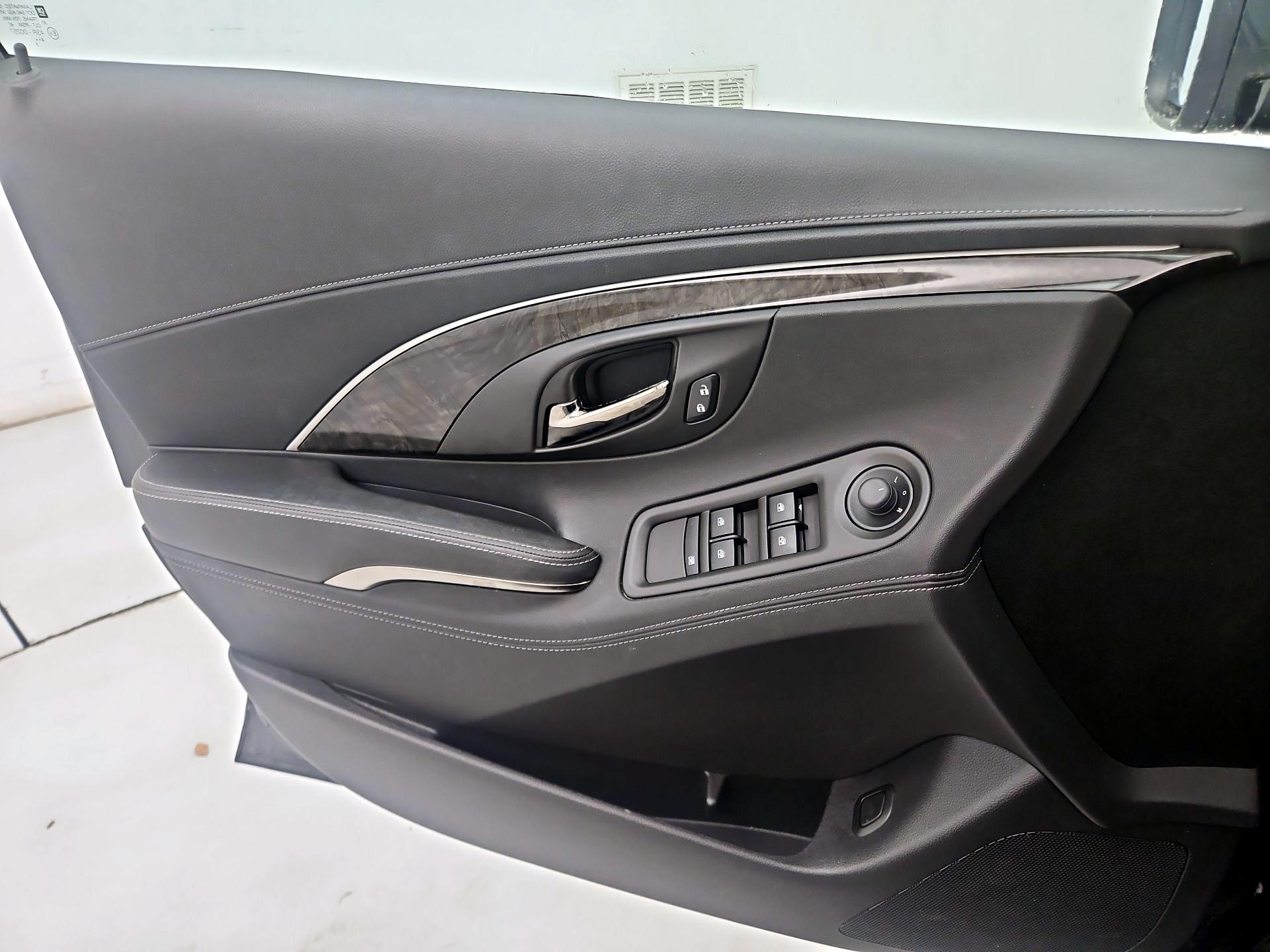 Thumbnail: 2015 Buick LaCrosse - 12