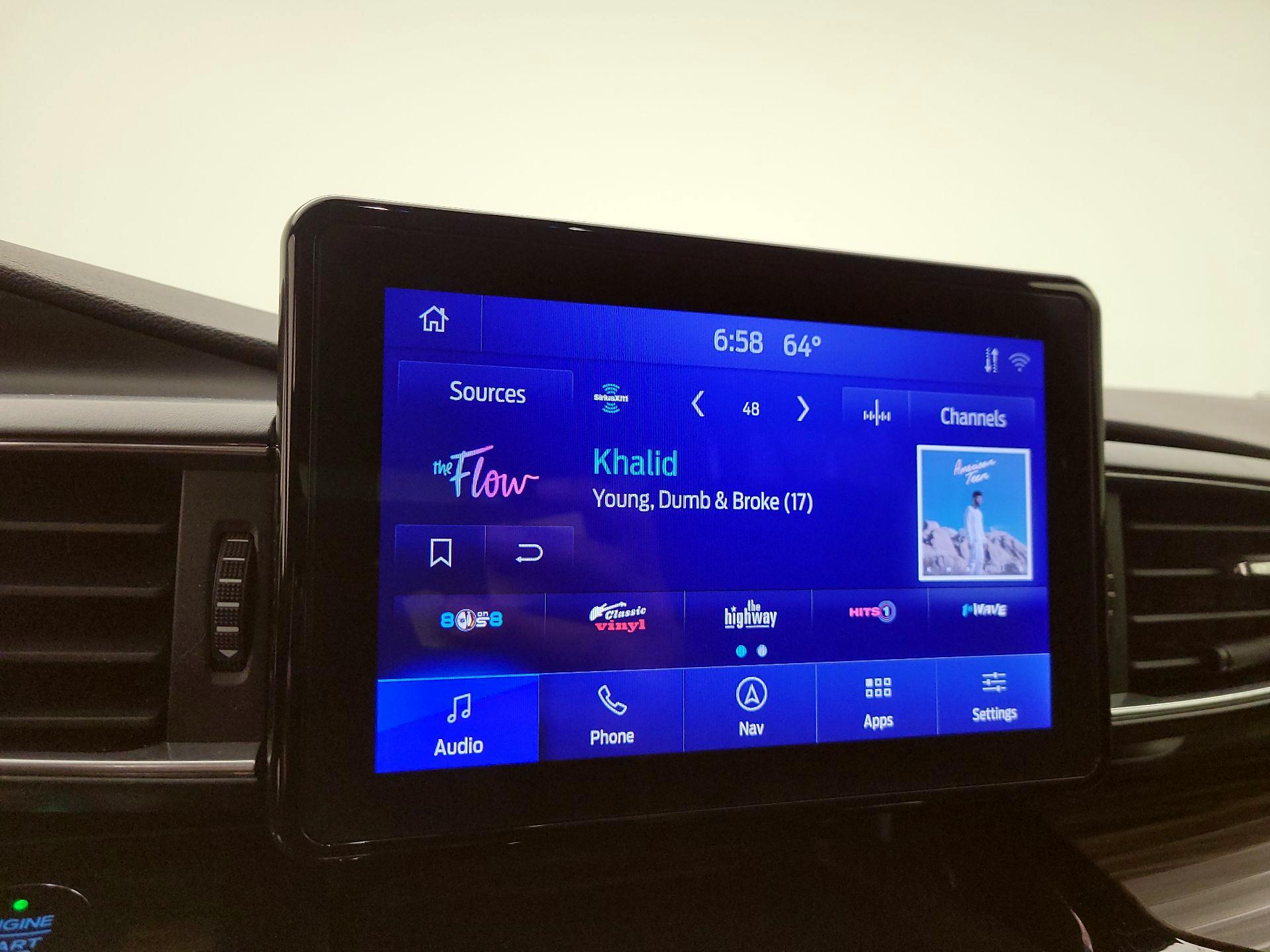 Thumbnail: 2021 Ford Explorer - 16