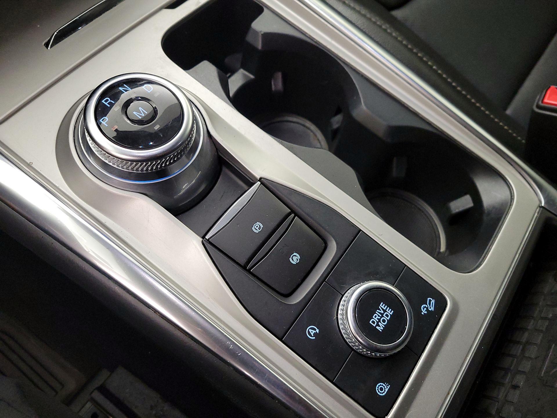 Thumbnail: 2021 Ford Explorer - 18