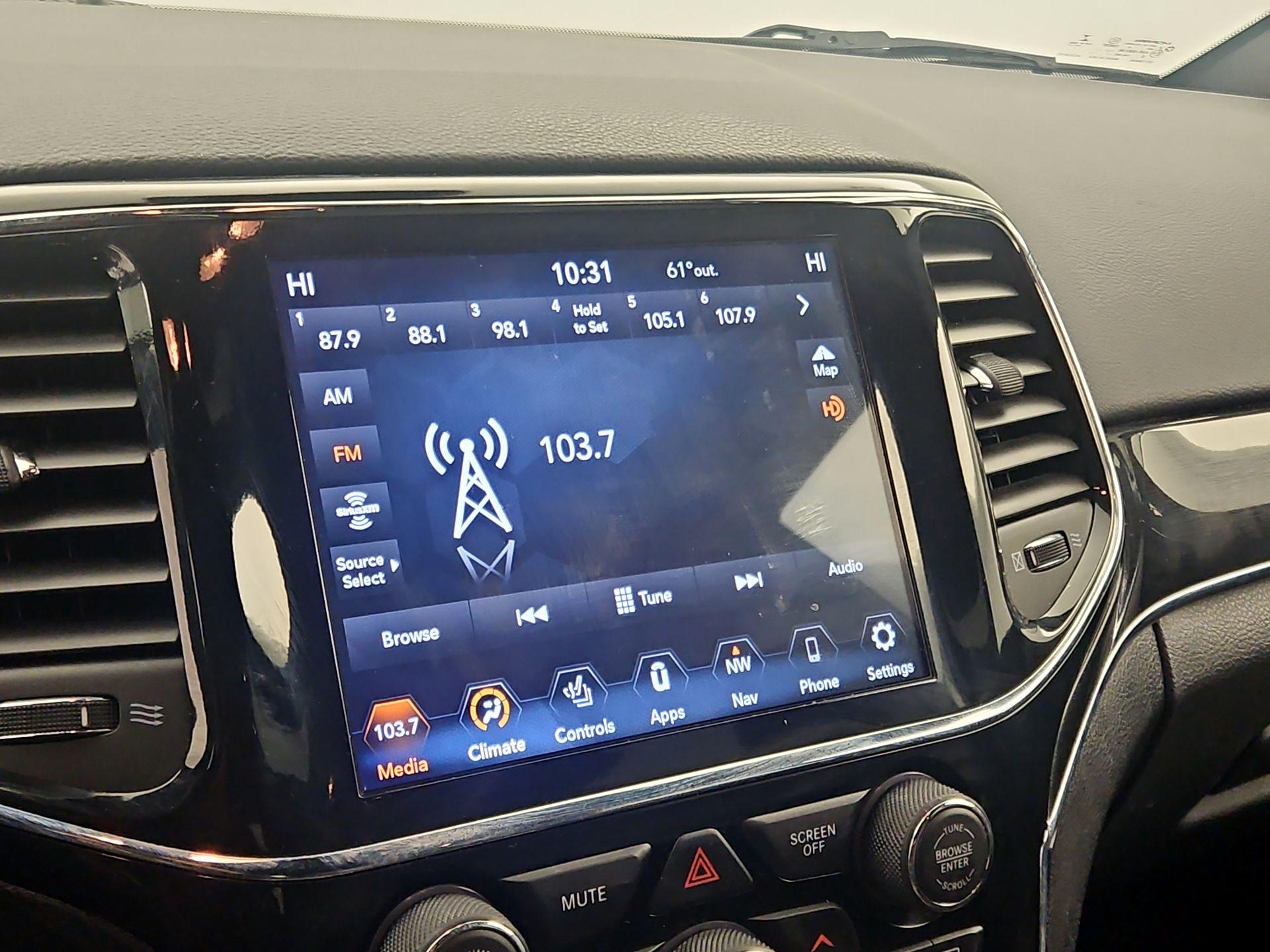 Thumbnail: 2019 Jeep Grand Cherokee - 15