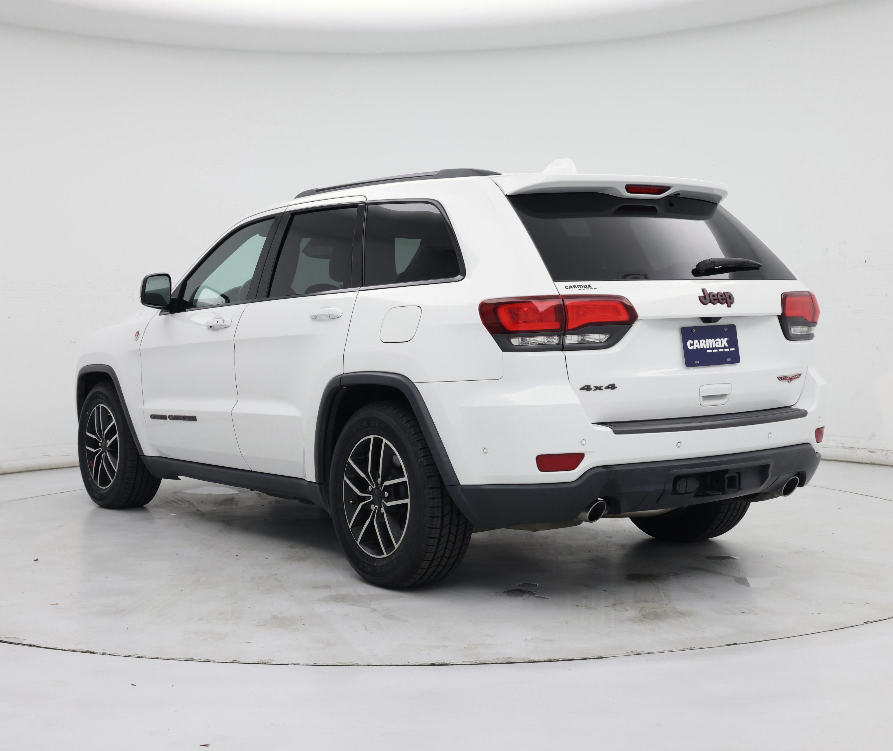 Thumbnail: 2019 Jeep Grand Cherokee - 2
