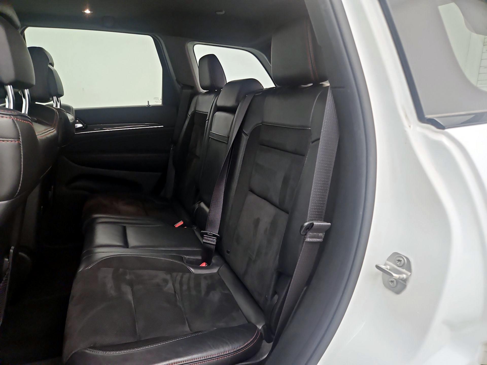 Thumbnail: 2019 Jeep Grand Cherokee - 20