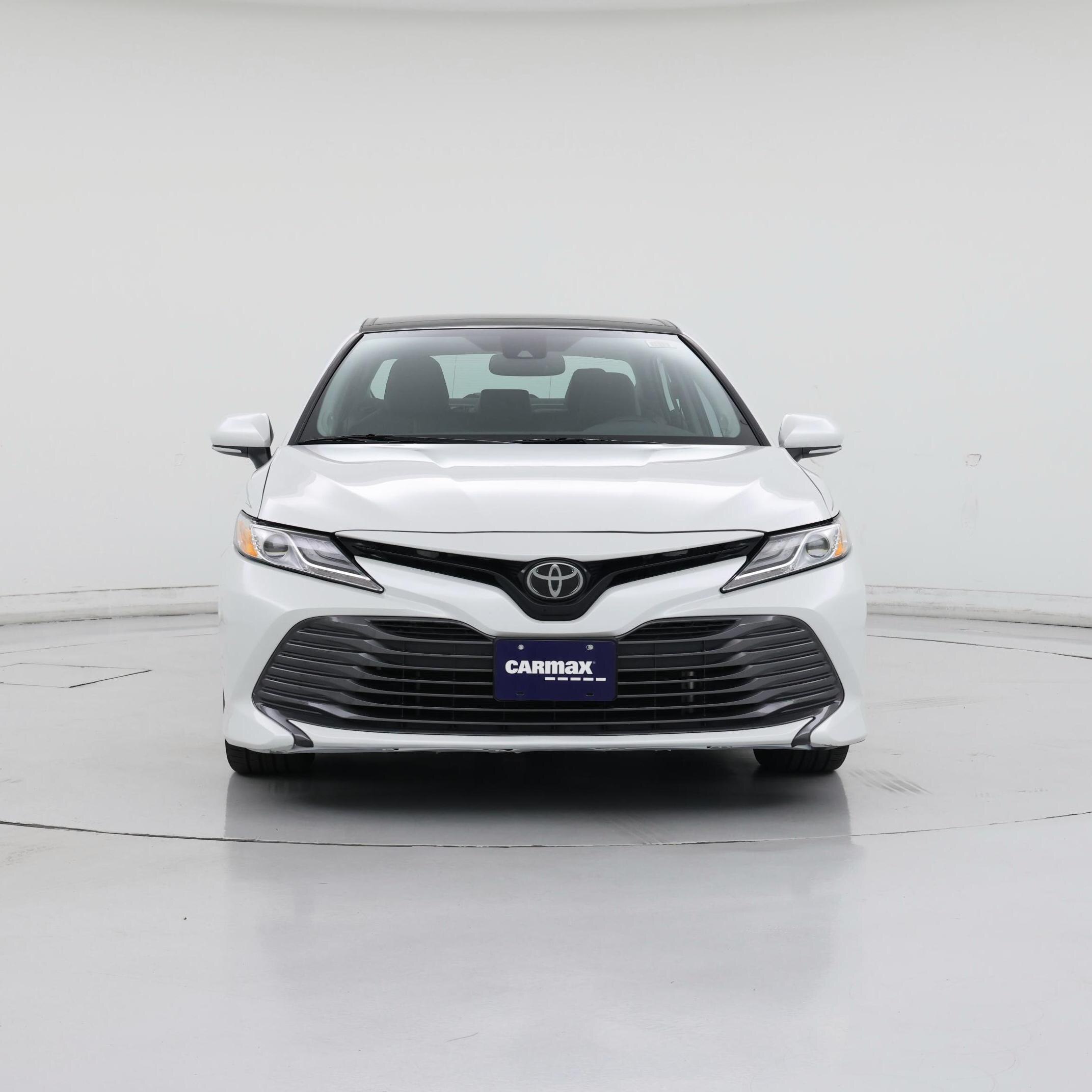 Thumbnail: 2019 Toyota Camry - 5