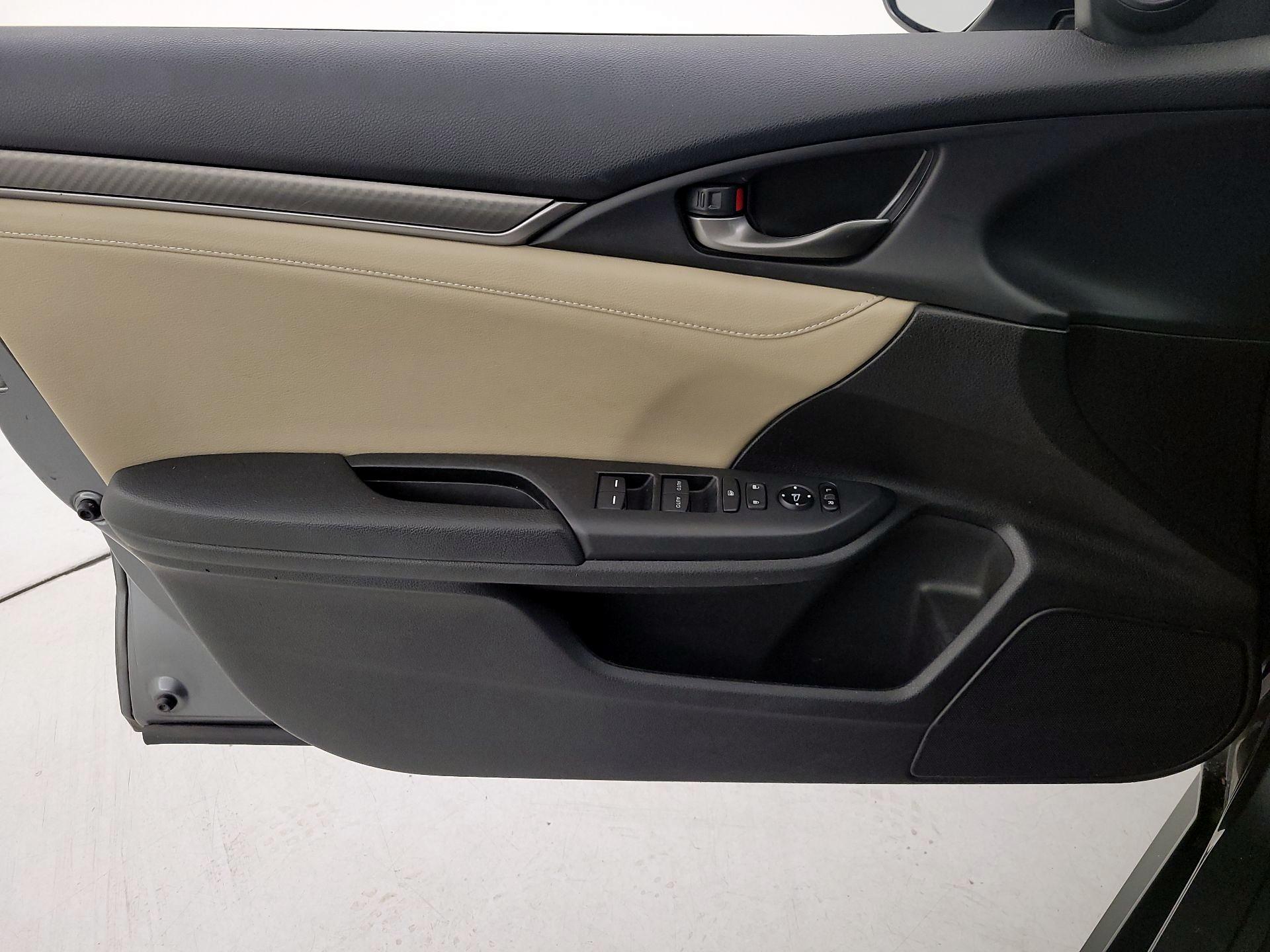 Thumbnail: 2018 Honda Civic - 12