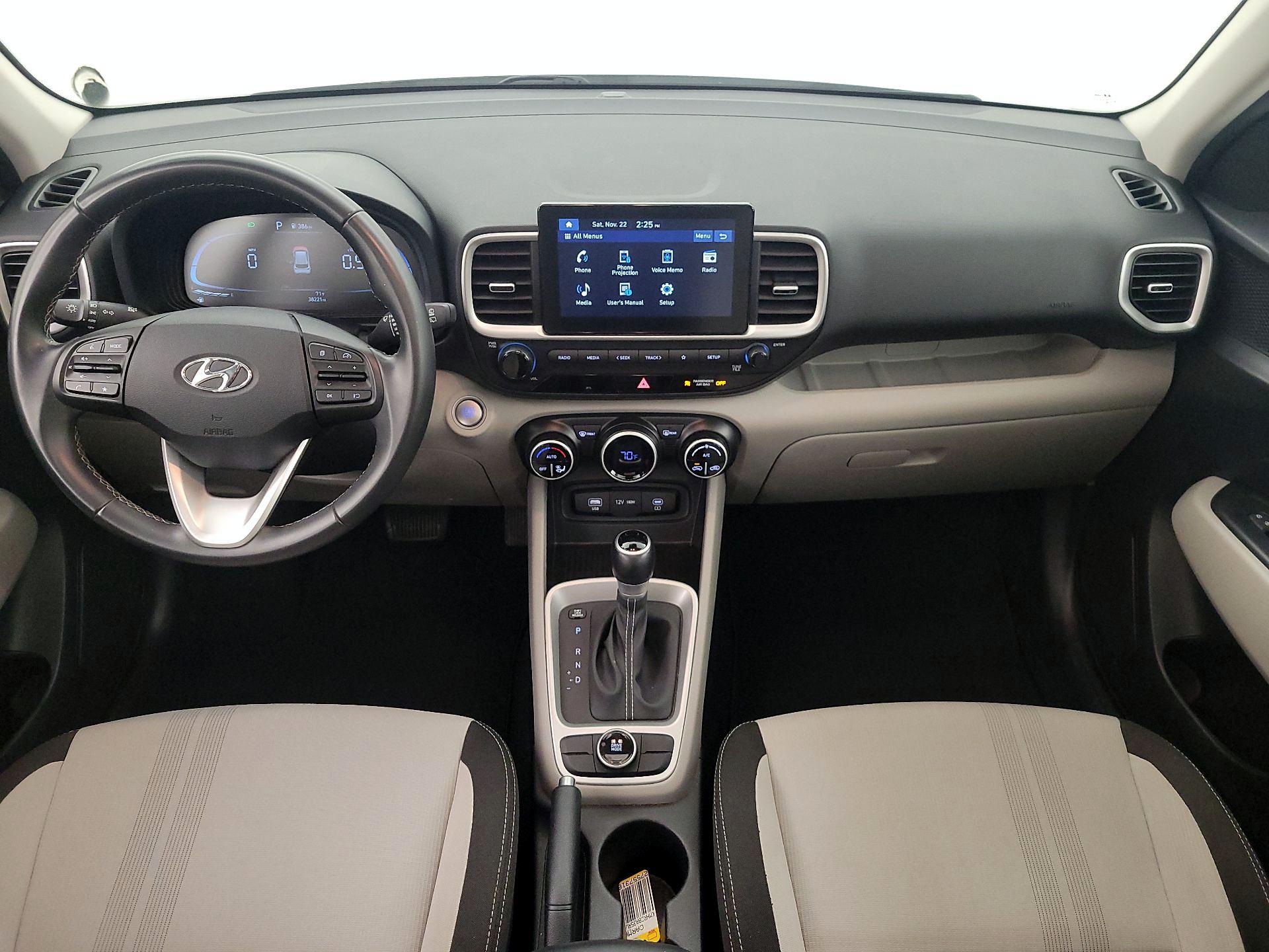 Thumbnail: 2024 Hyundai Venue - 9