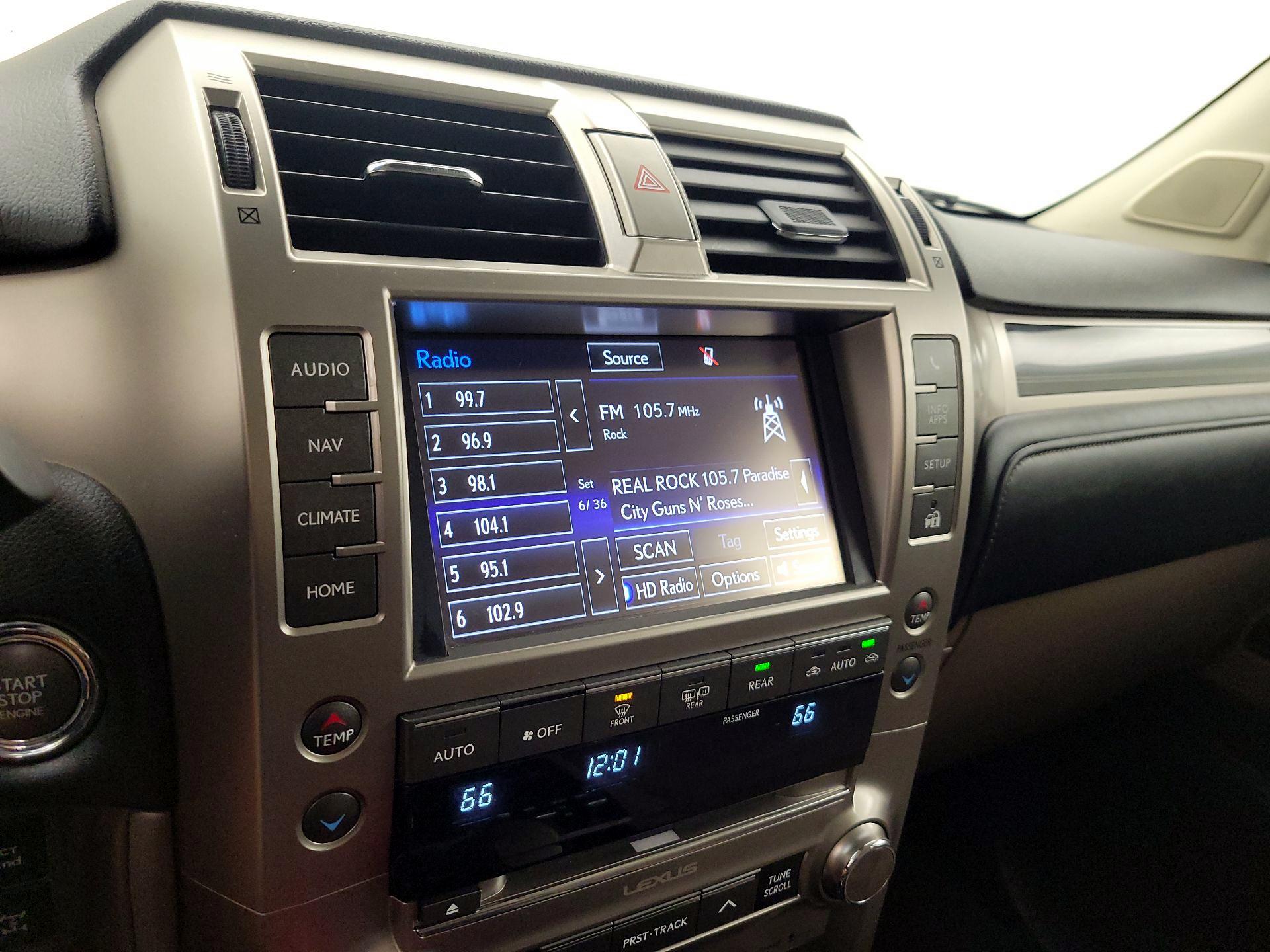 Thumbnail: 2021 Lexus GX - 16