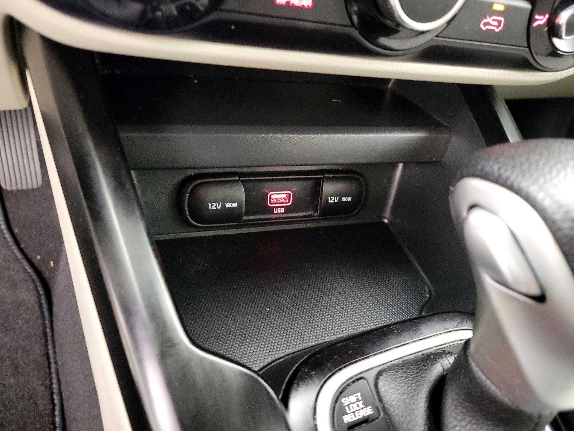 Thumbnail: 2021 Kia Soul - 18