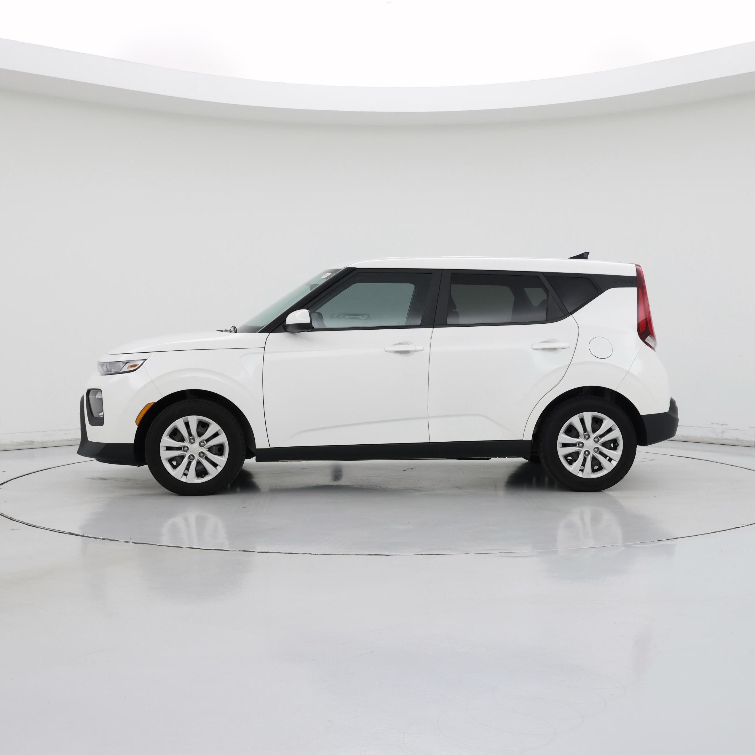 Thumbnail: 2021 Kia Soul - 3