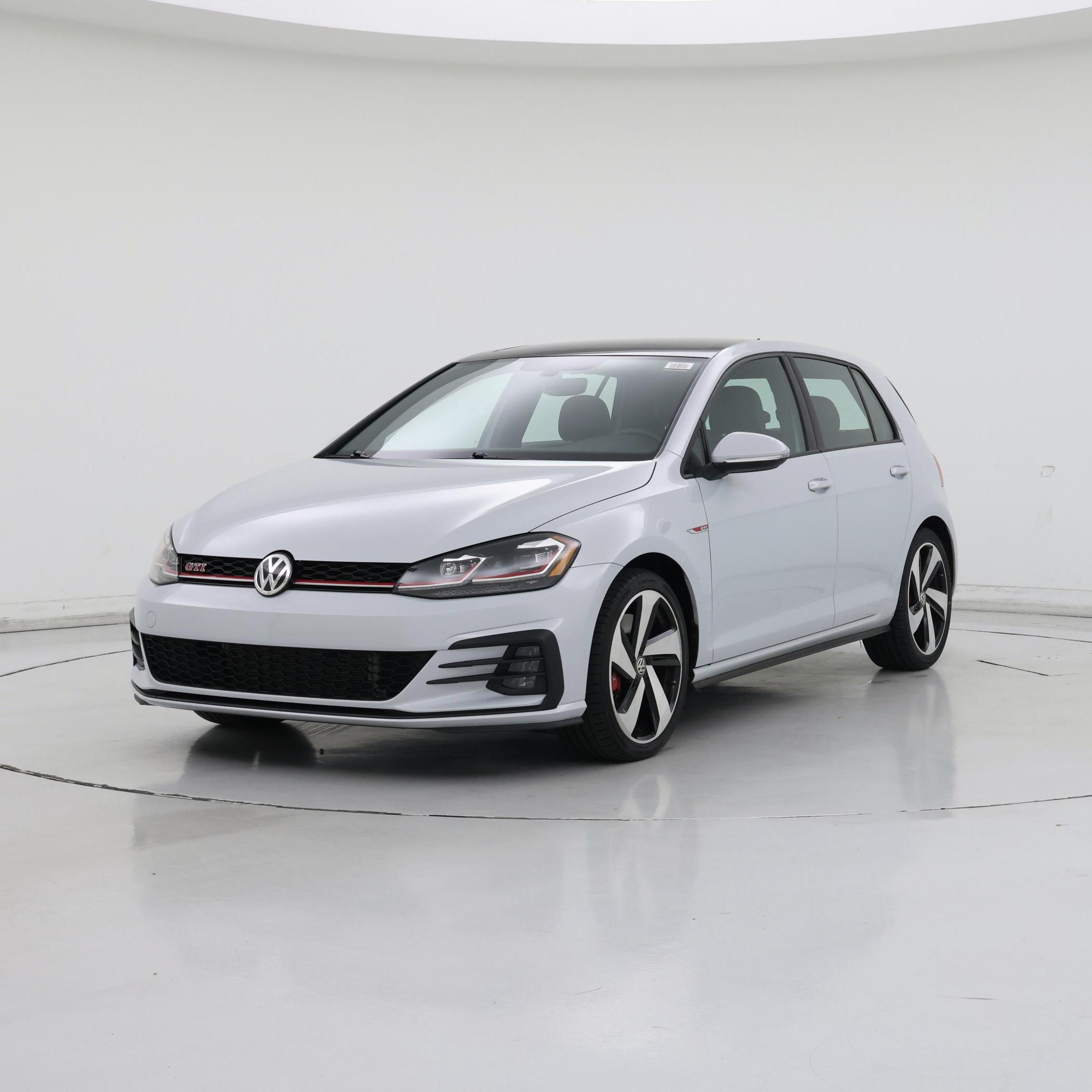 Thumbnail: 2020 Volkswagen Golf - 4