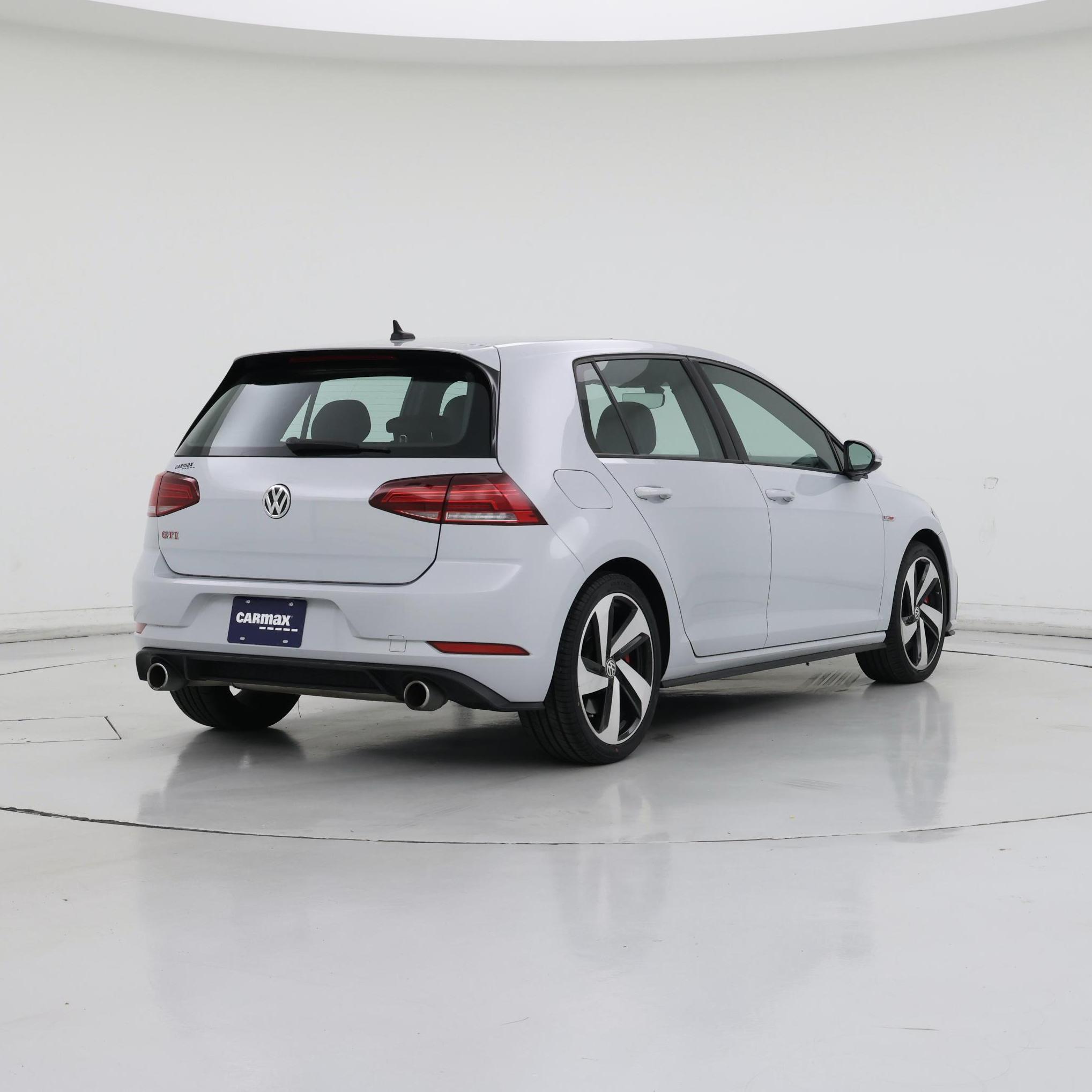 Thumbnail: 2020 Volkswagen Golf - 8