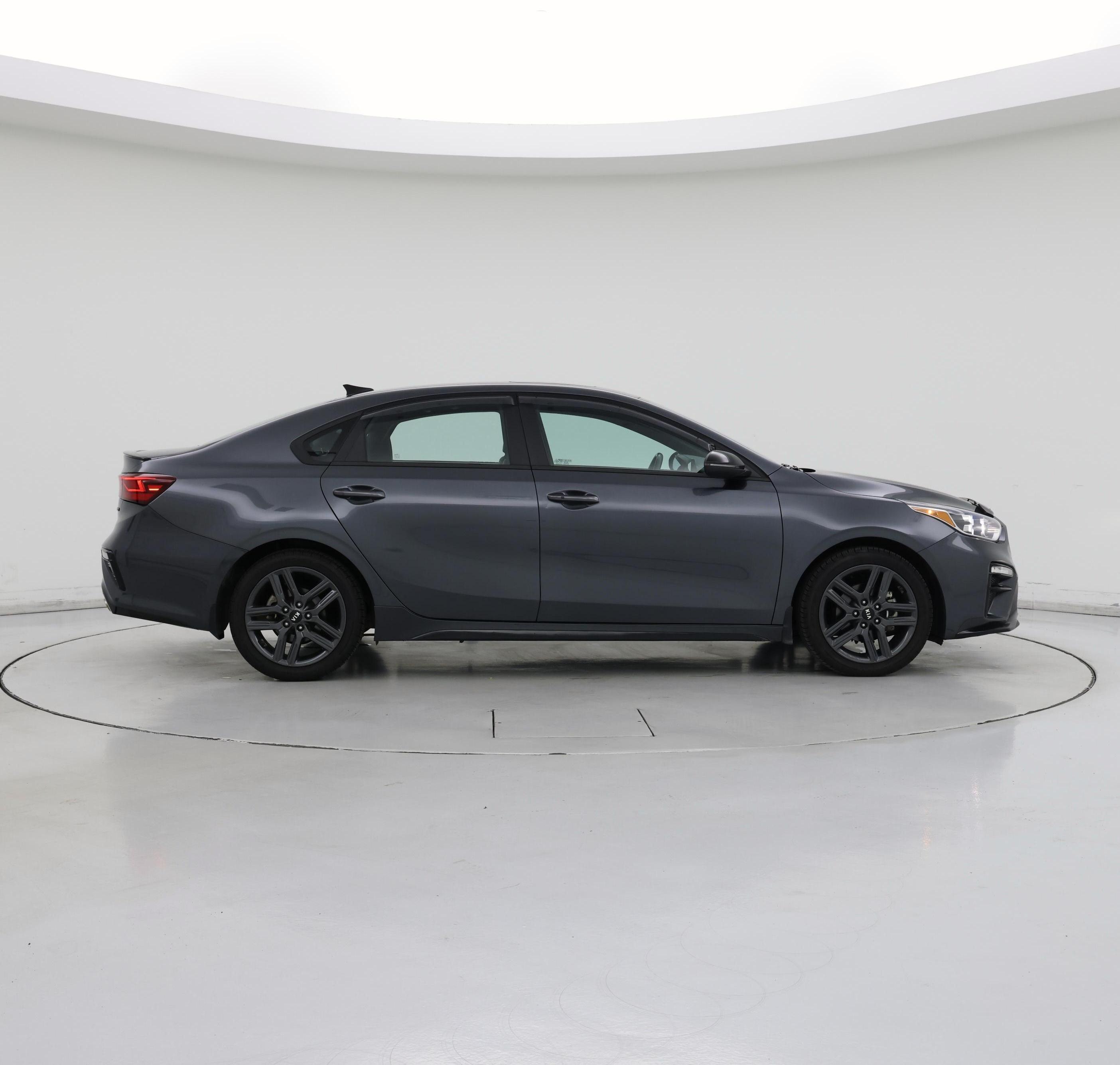 Thumbnail: 2021 Kia Forte - 7