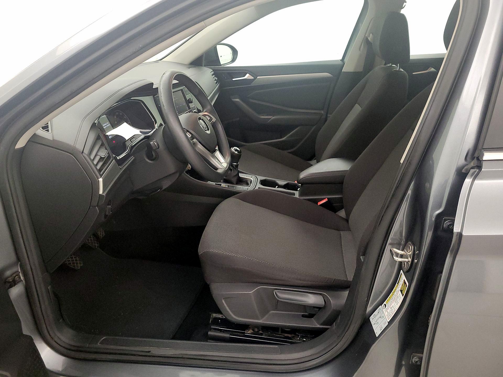 Thumbnail: 2019 Volkswagen Jetta - 11