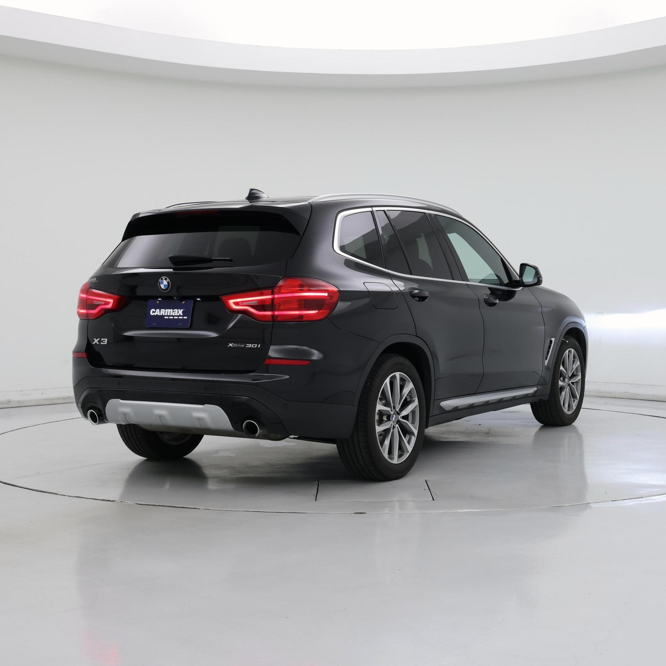 Thumbnail: 2019 BMW X3 - 8