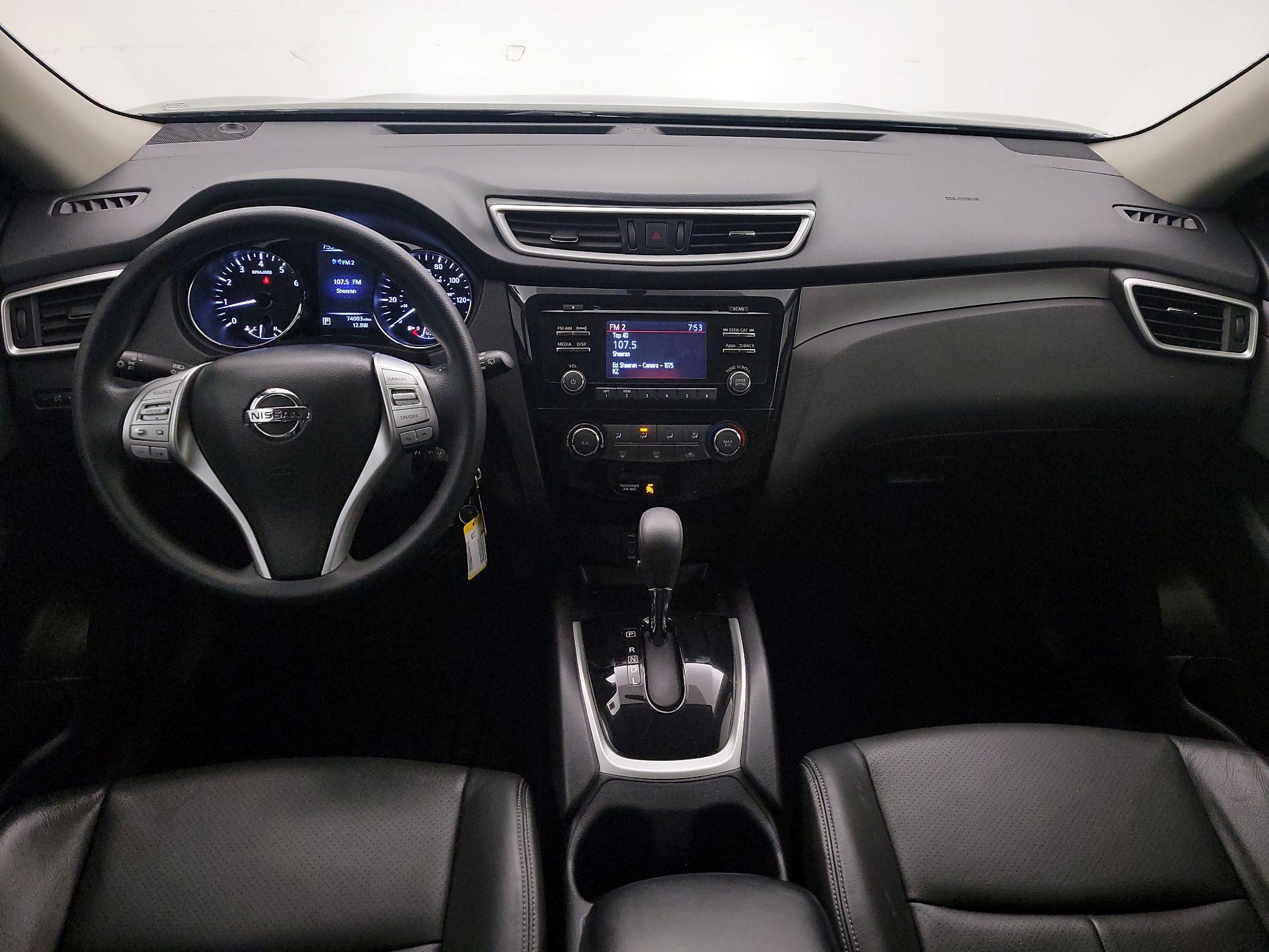 Thumbnail: 2016 Nissan Rogue - 9