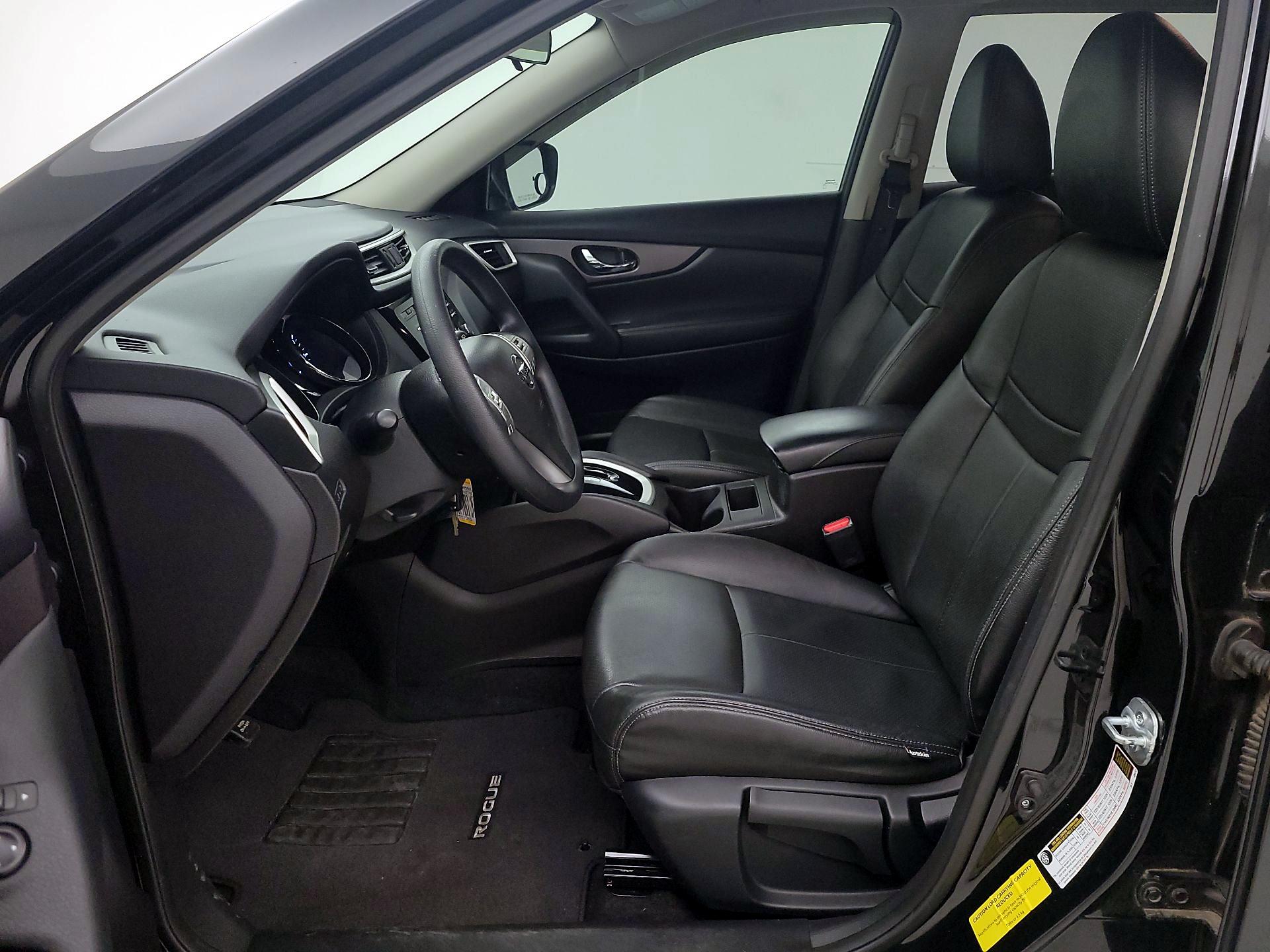 Thumbnail: 2016 Nissan Rogue - 11