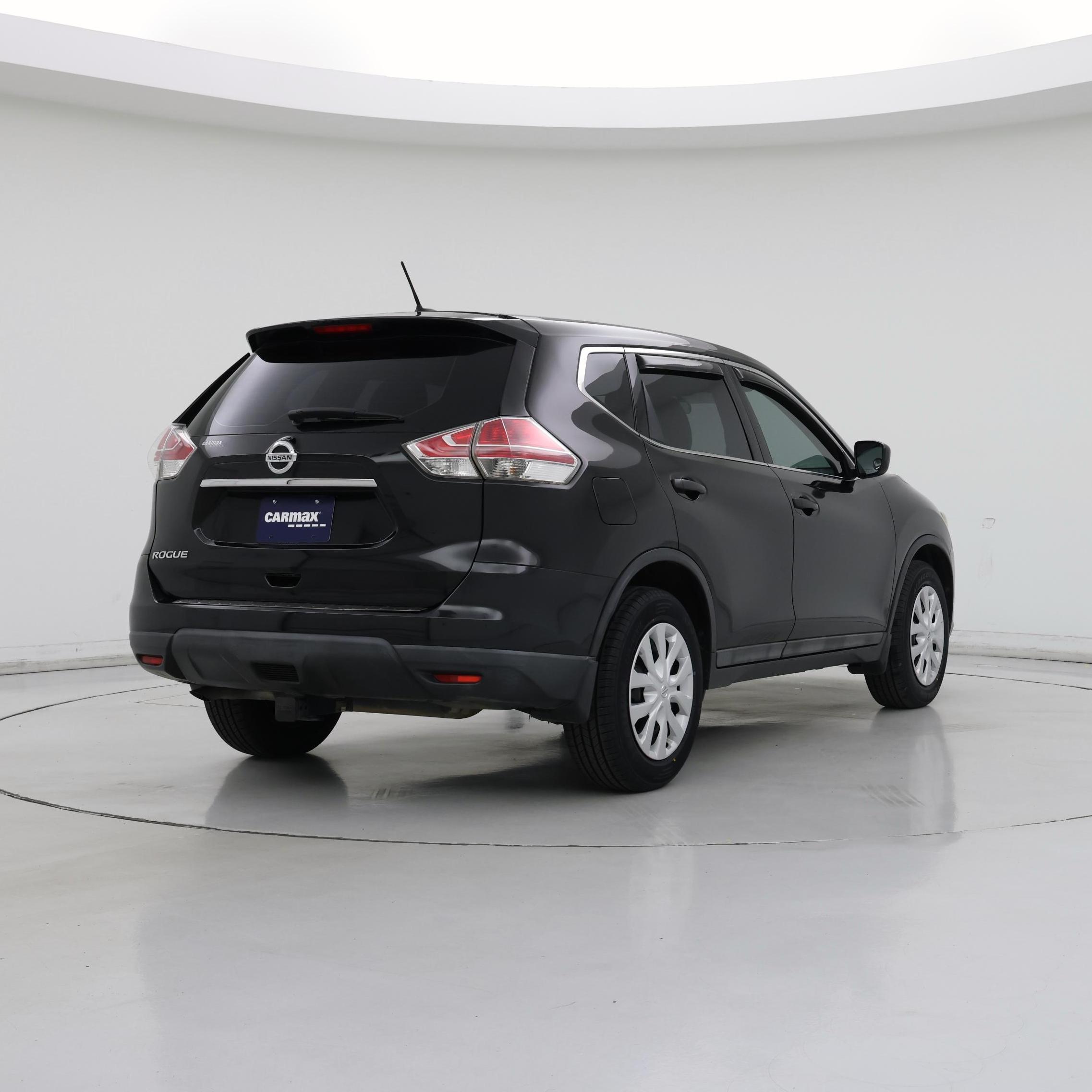 Thumbnail: 2016 Nissan Rogue - 8