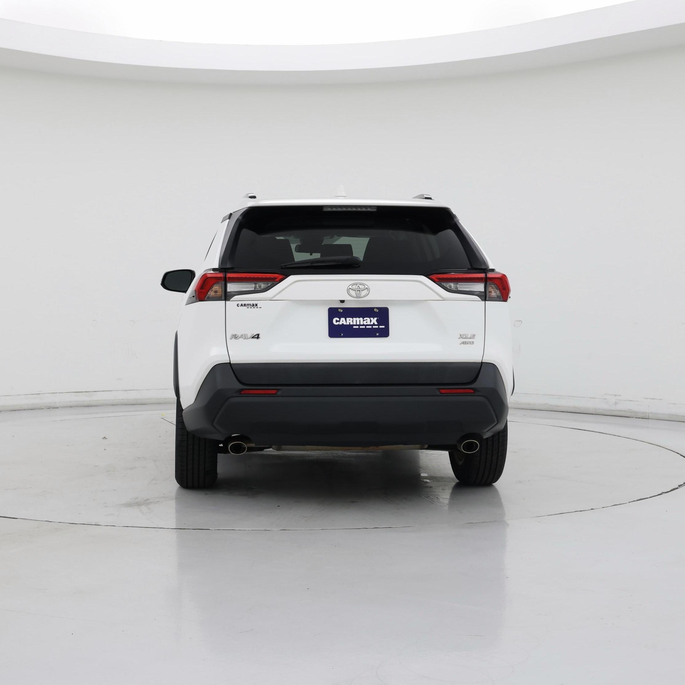 Thumbnail: 2019 Toyota RAV4 - 6