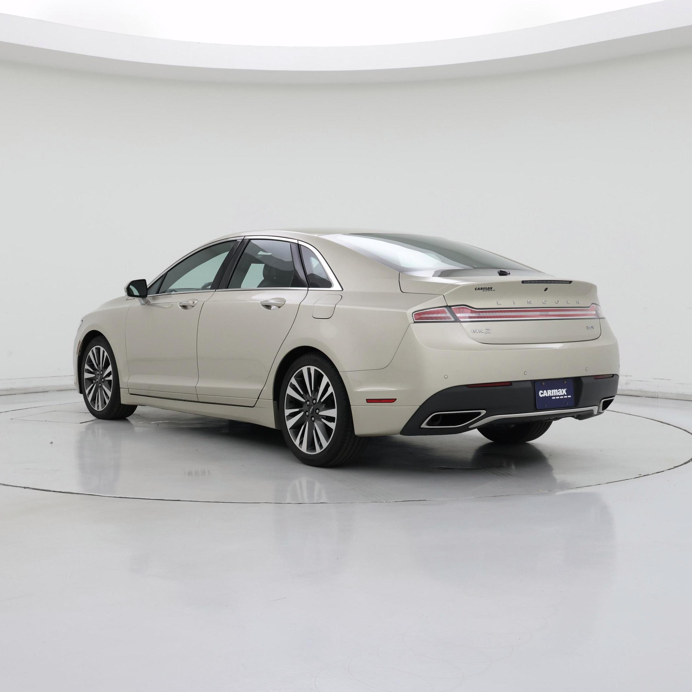 Thumbnail: 2017 Lincoln MKZ - 2