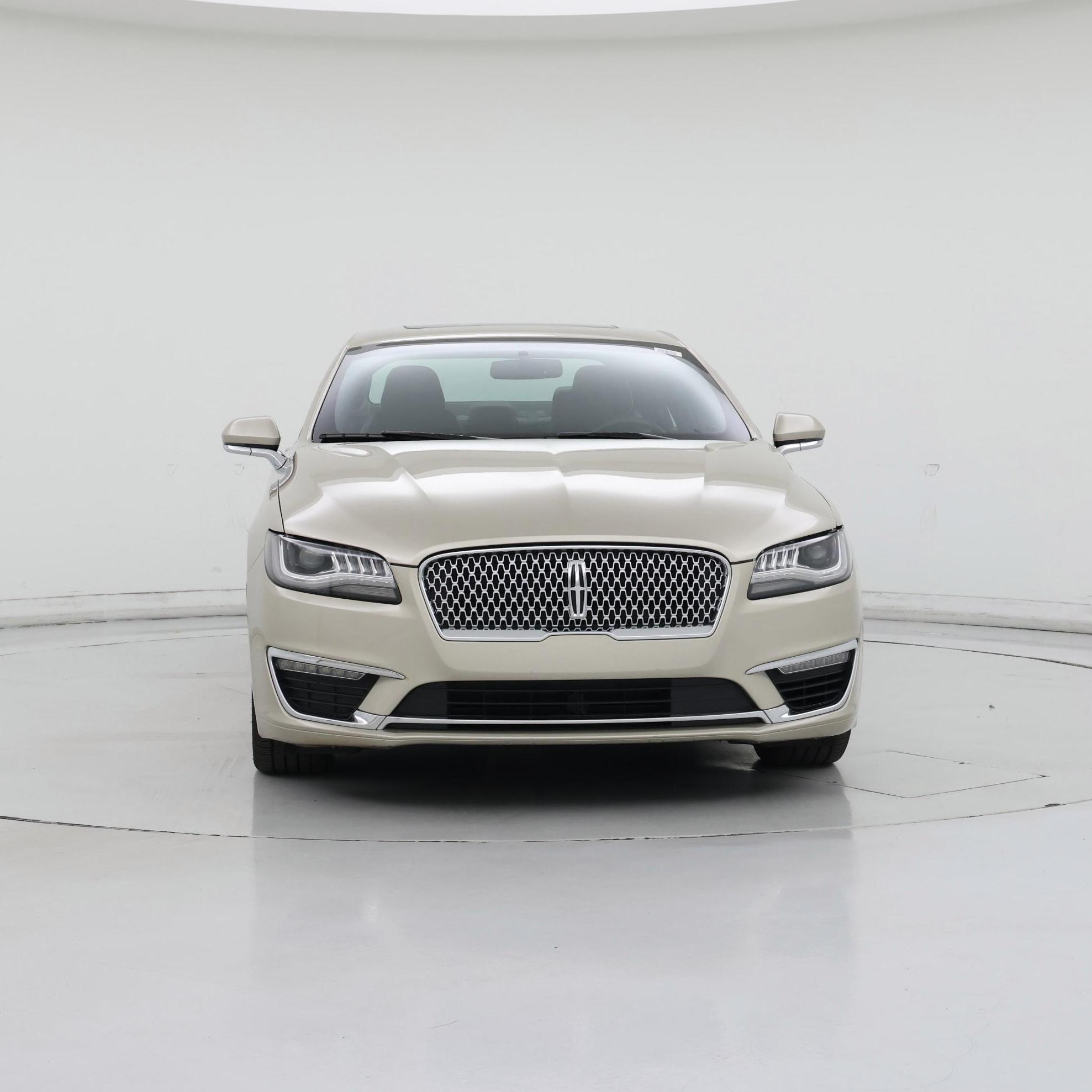 Thumbnail: 2017 Lincoln MKZ - 5