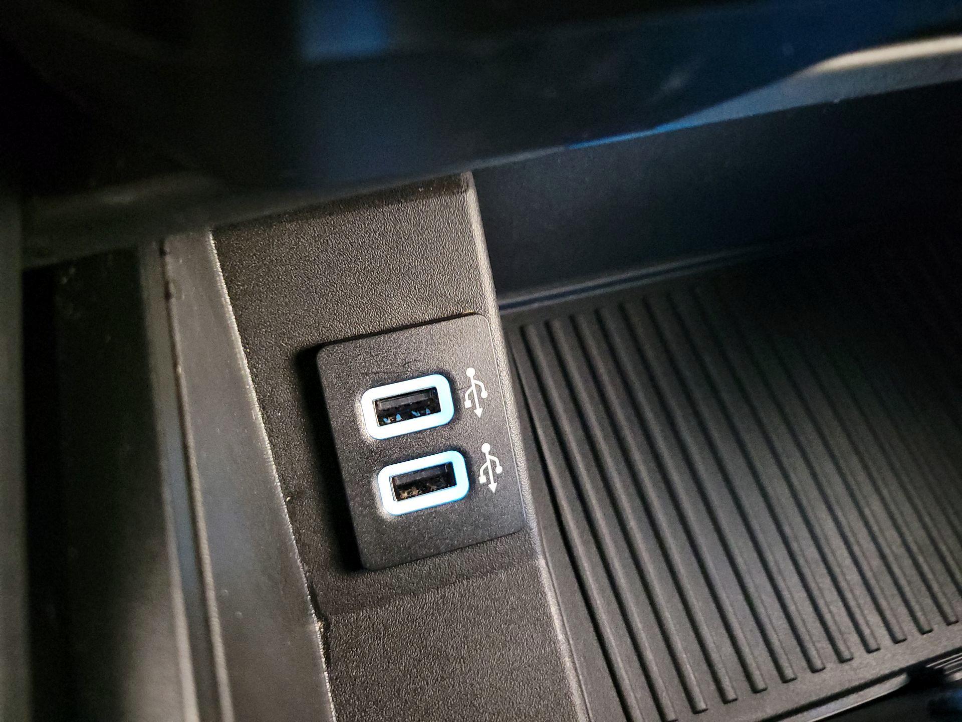 Thumbnail: 2017 Ford F-150 - 17