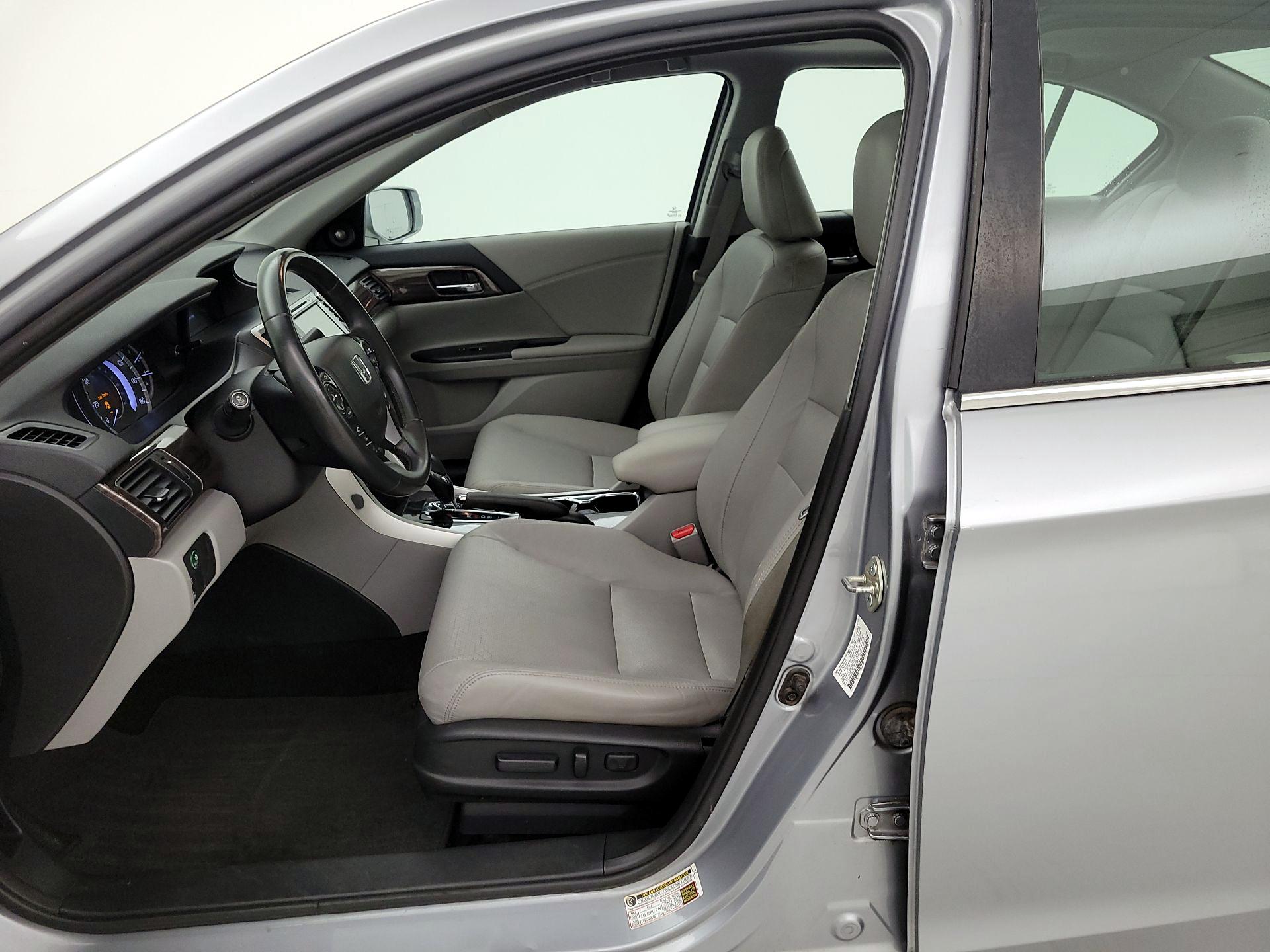 Thumbnail: 2017 Honda Accord - 11