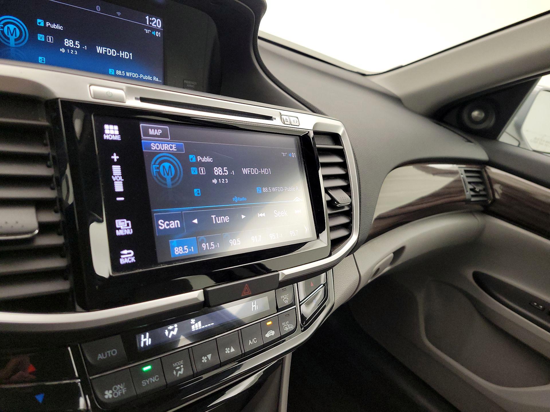 Thumbnail: 2017 Honda Accord - 15