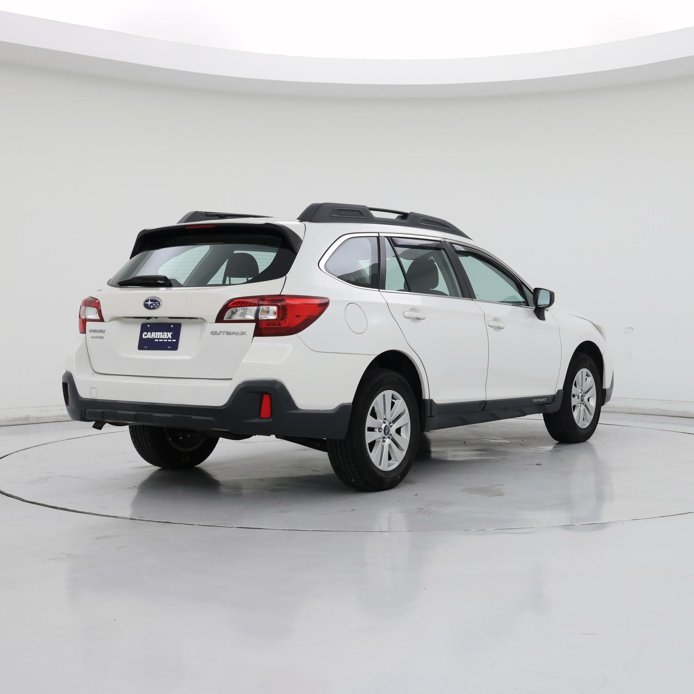 Thumbnail: 2018 Subaru Outback - 8