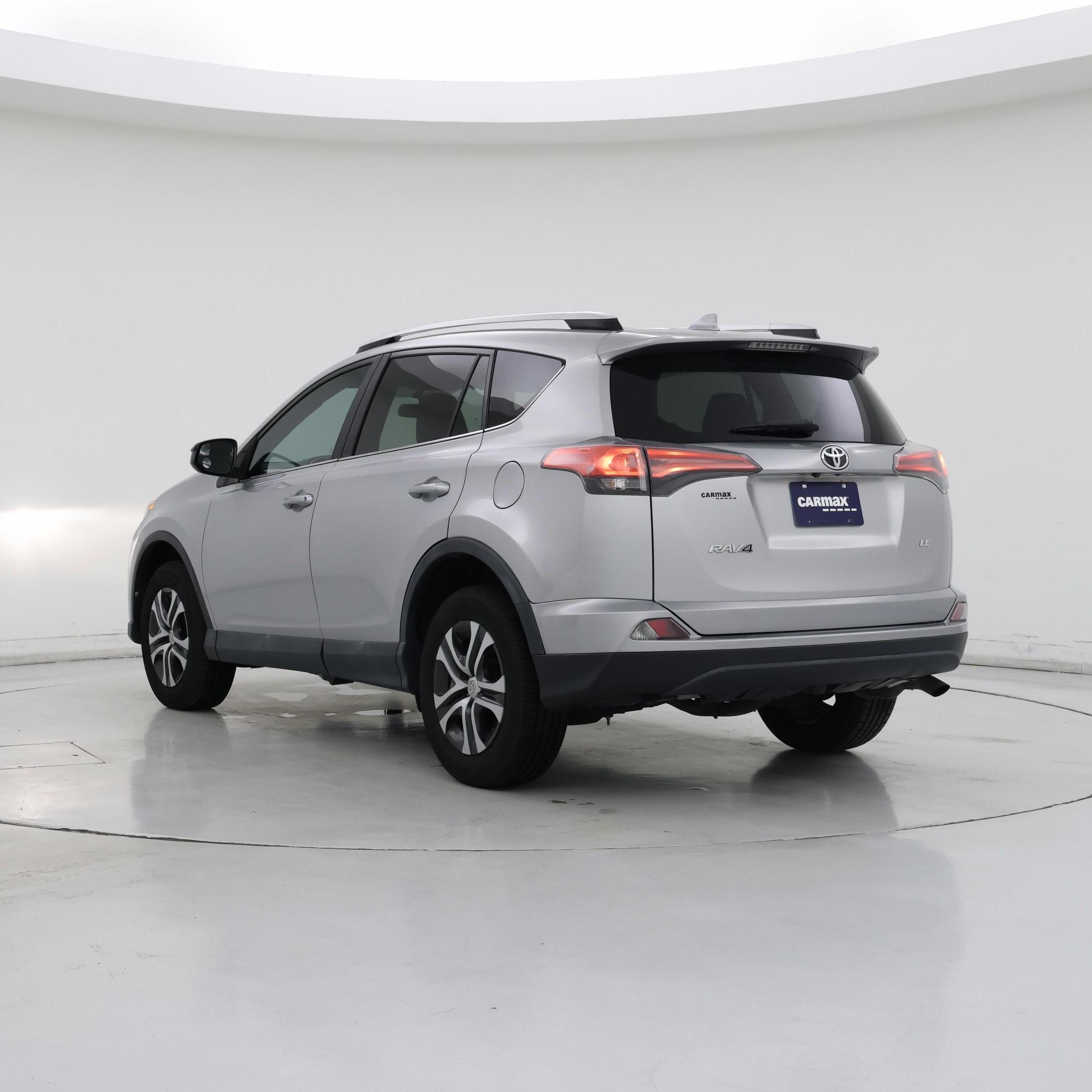 Thumbnail: 2016 Toyota RAV4 - 2
