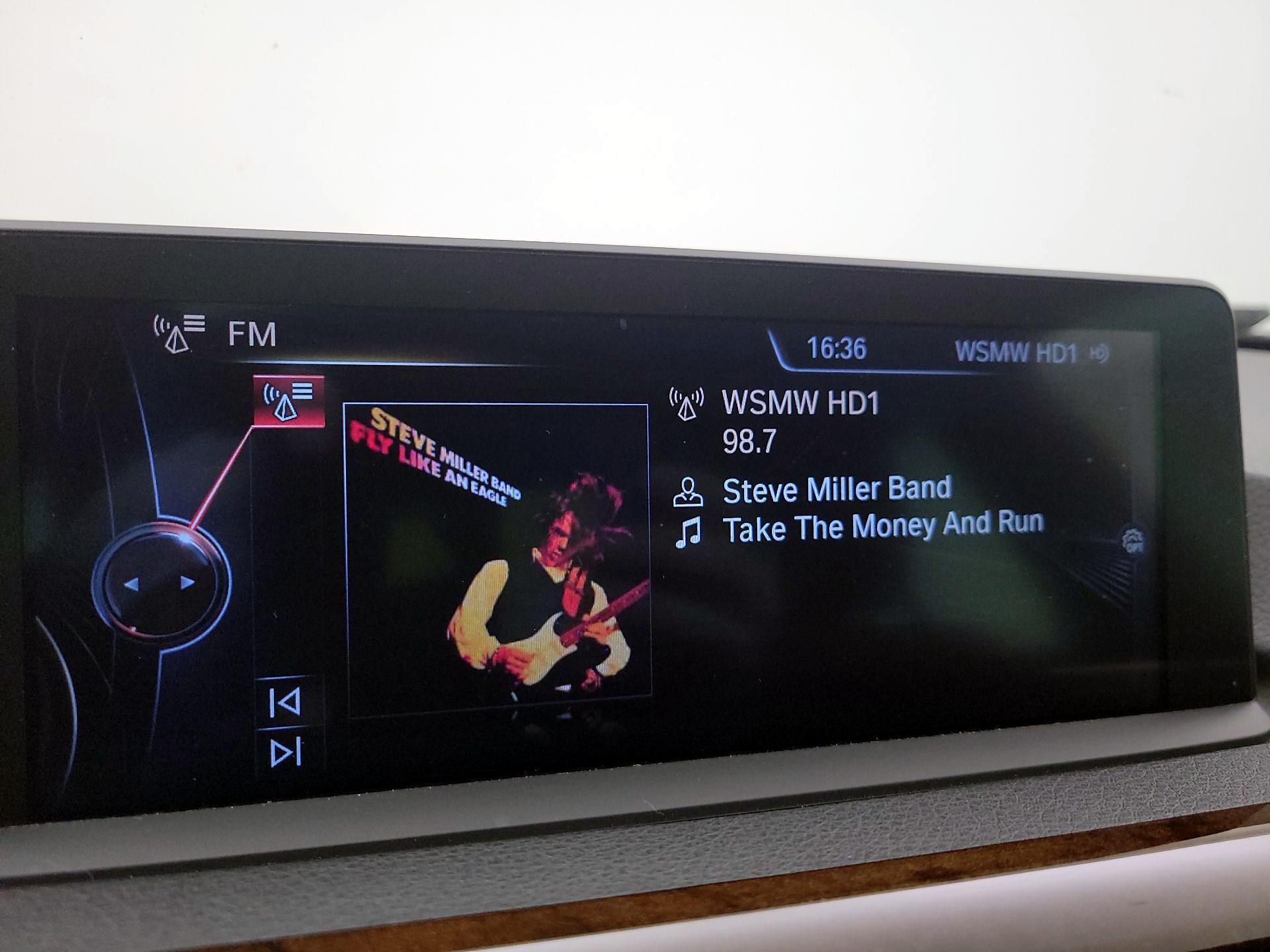 Thumbnail: 2015 BMW 3 Series - 15