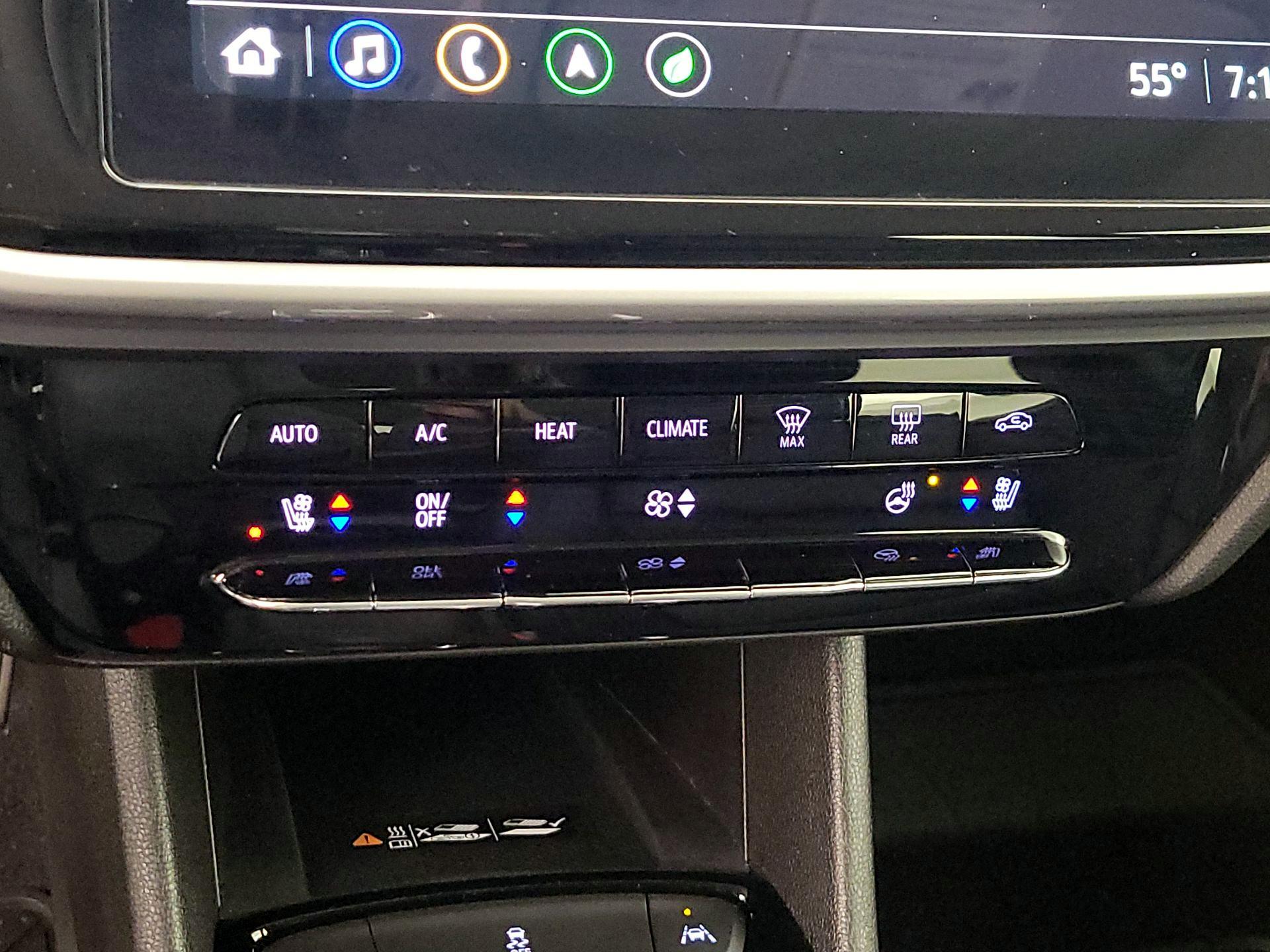 Thumbnail: 2023 Chevrolet Bolt EUV - 17