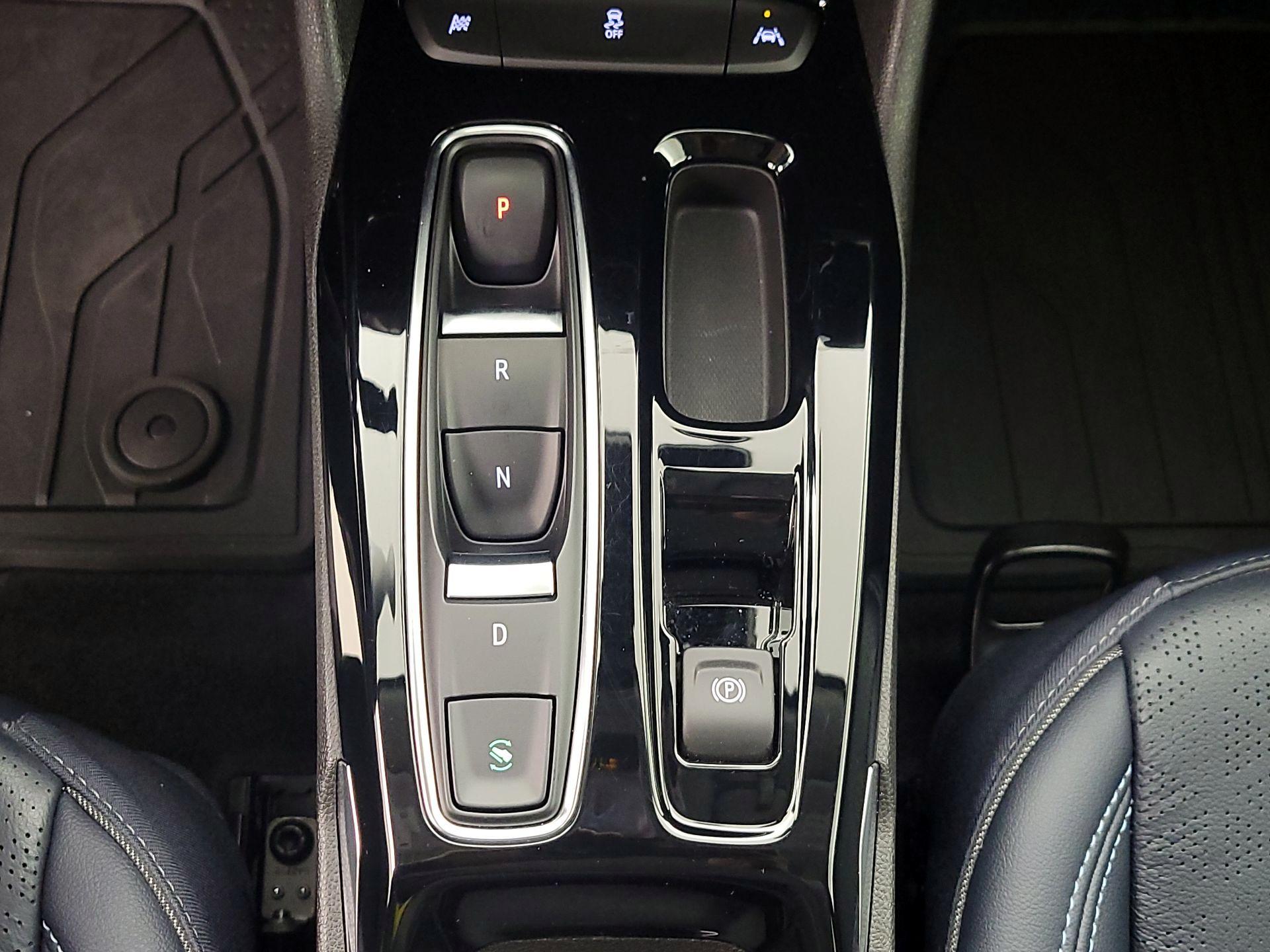 Thumbnail: 2023 Chevrolet Bolt EUV - 18