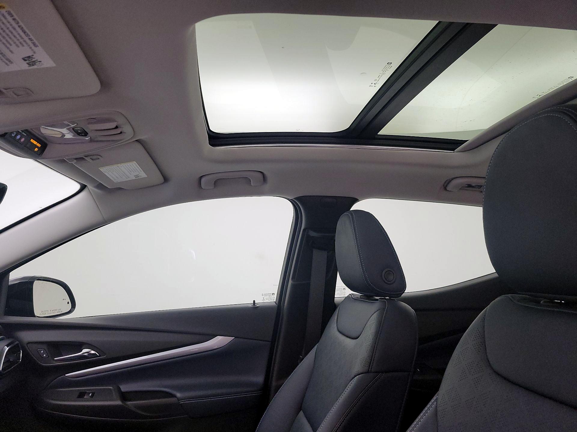 Thumbnail: 2023 Chevrolet Bolt EUV - 20