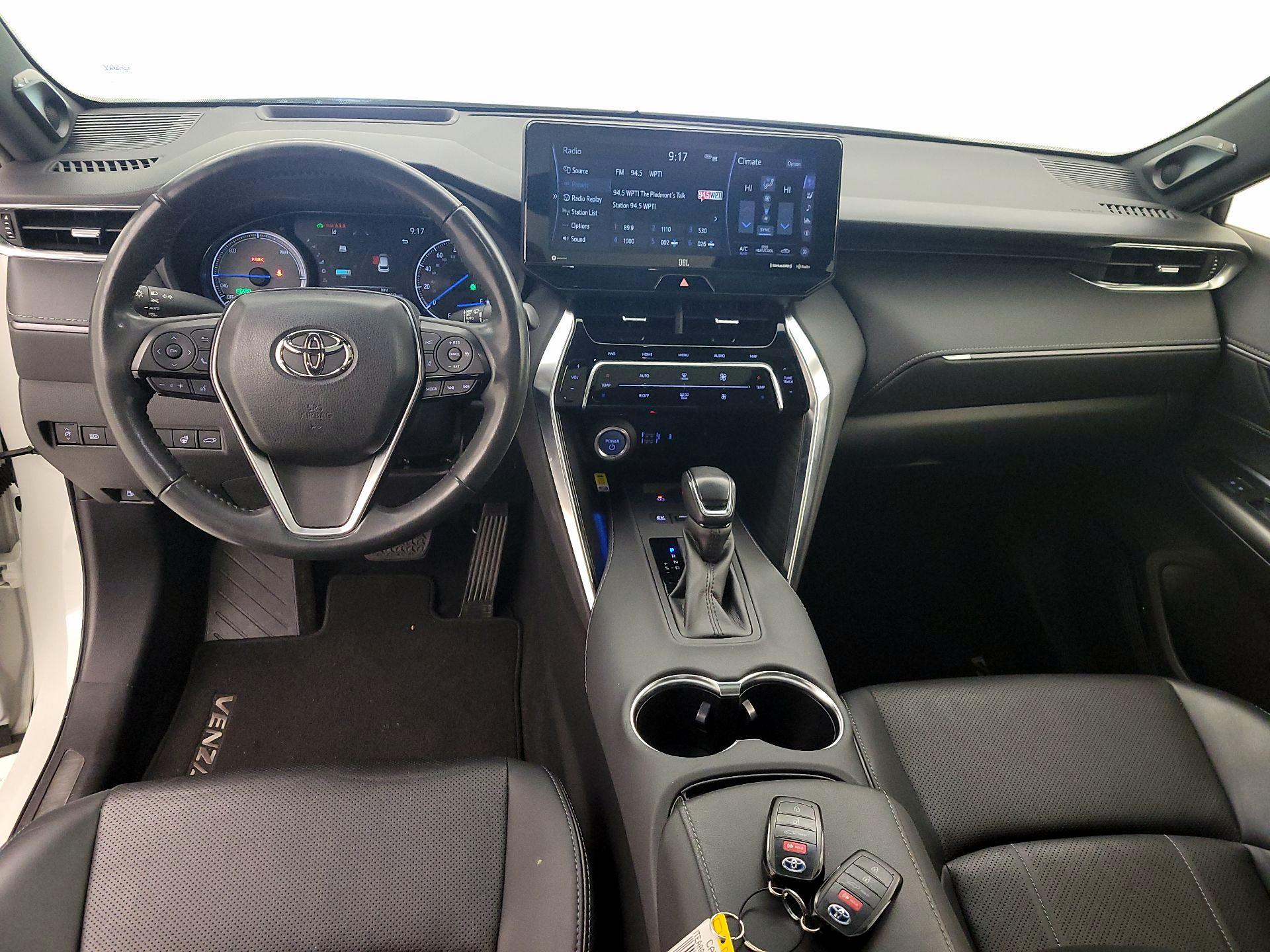 Thumbnail: 2021 Toyota Venza - 9