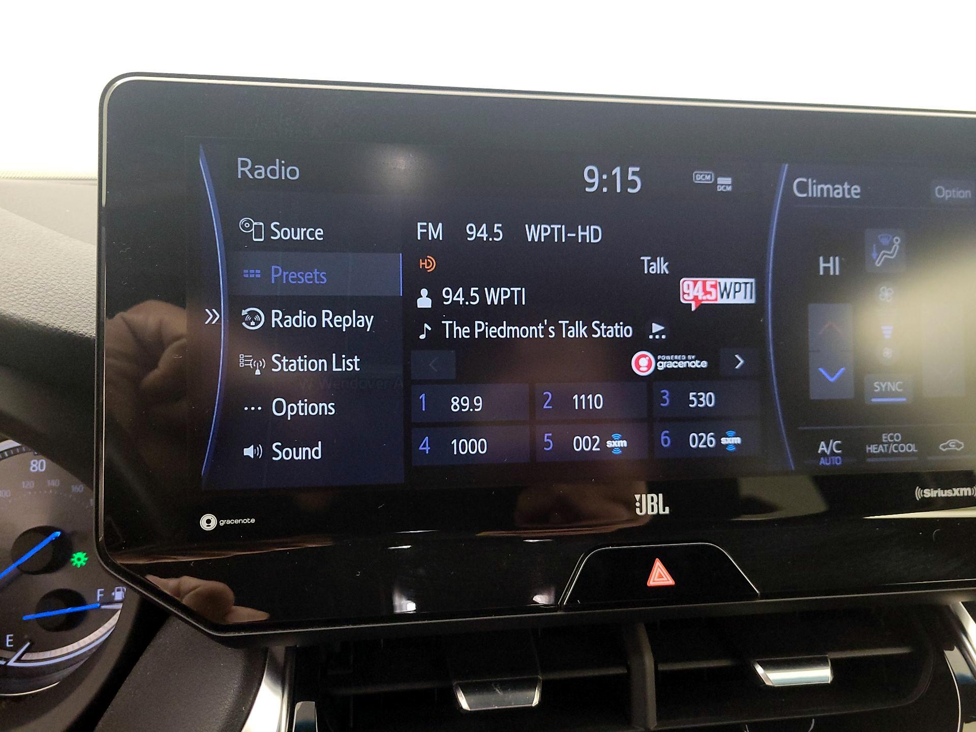 Thumbnail: 2021 Toyota Venza - 15