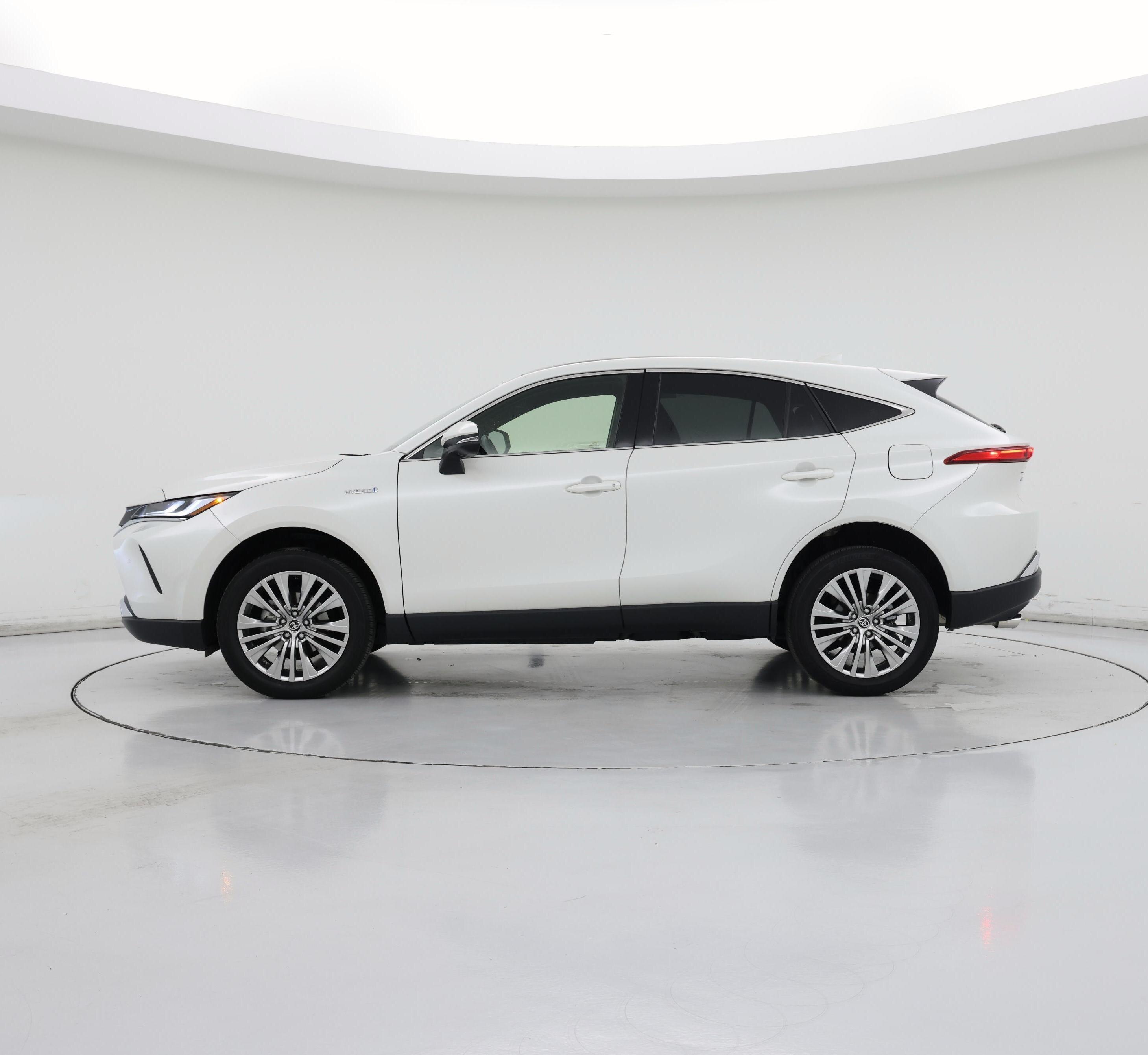 Thumbnail: 2021 Toyota Venza - 3