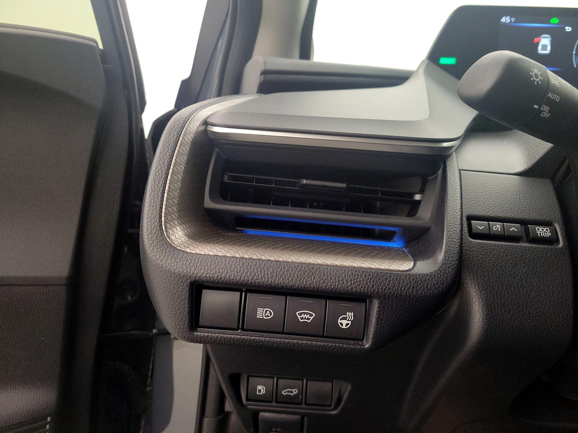 Thumbnail: 2024 Toyota Prius - 13