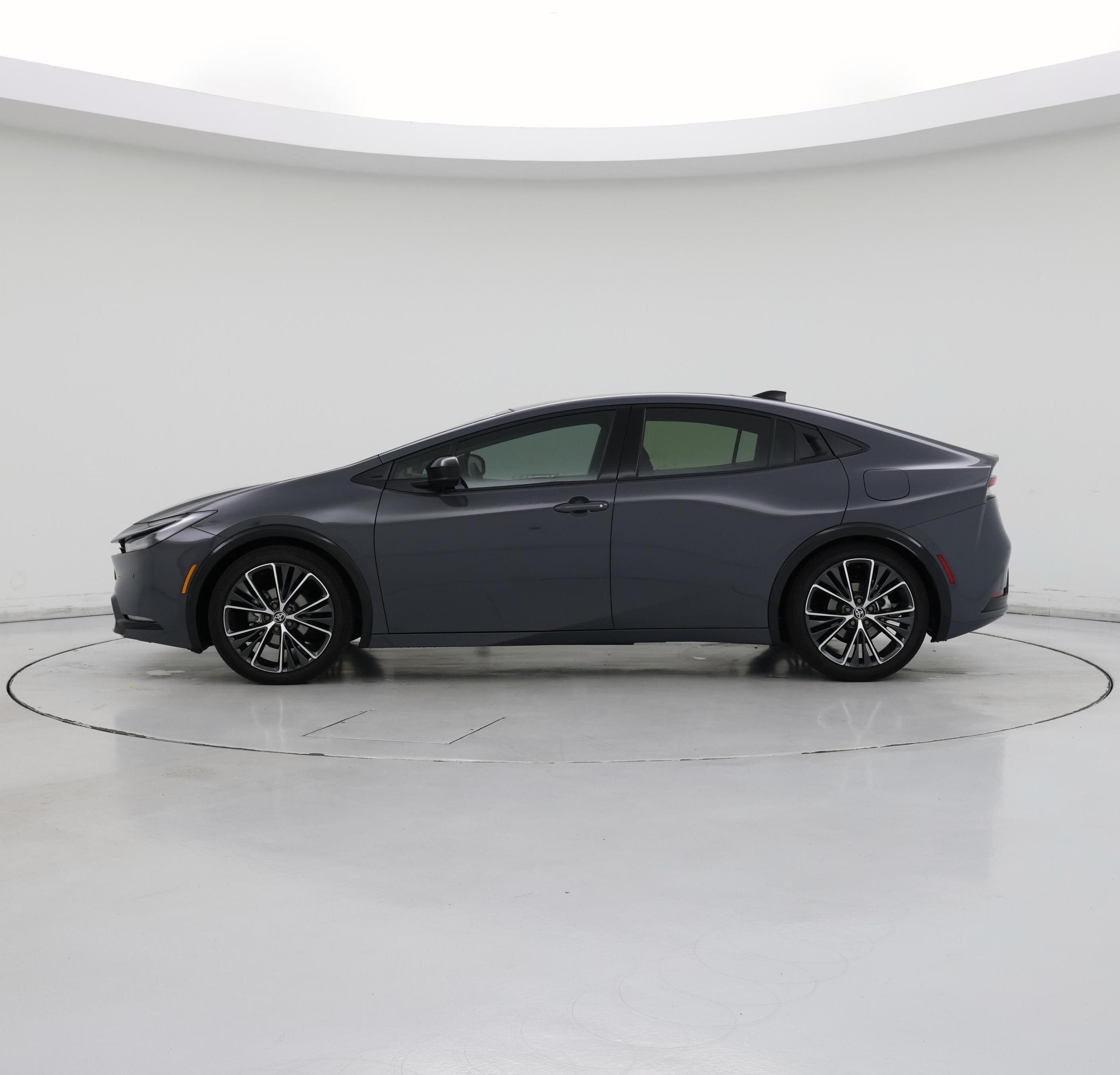 Thumbnail: 2024 Toyota Prius - 3