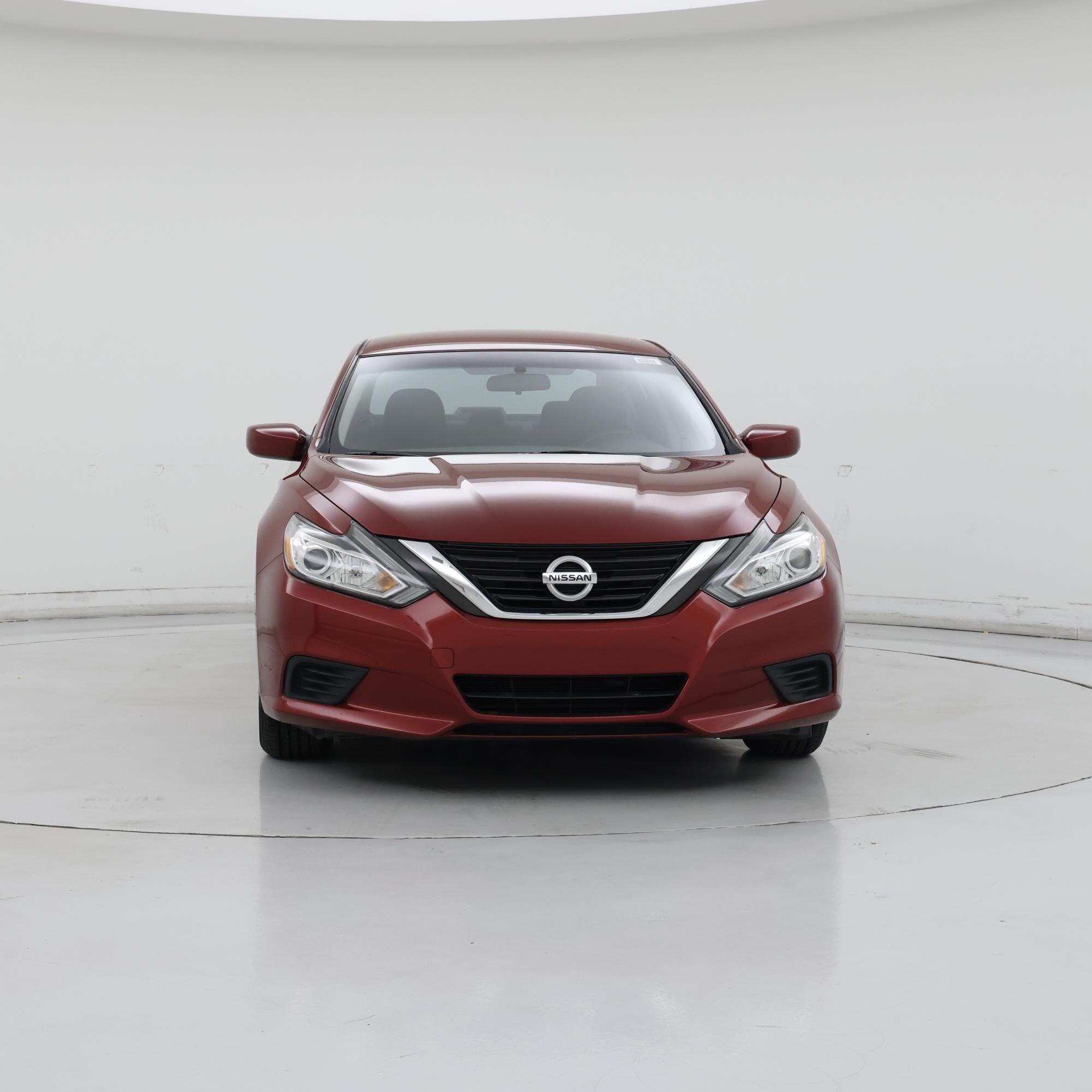 Thumbnail: 2016 Nissan Altima - 5