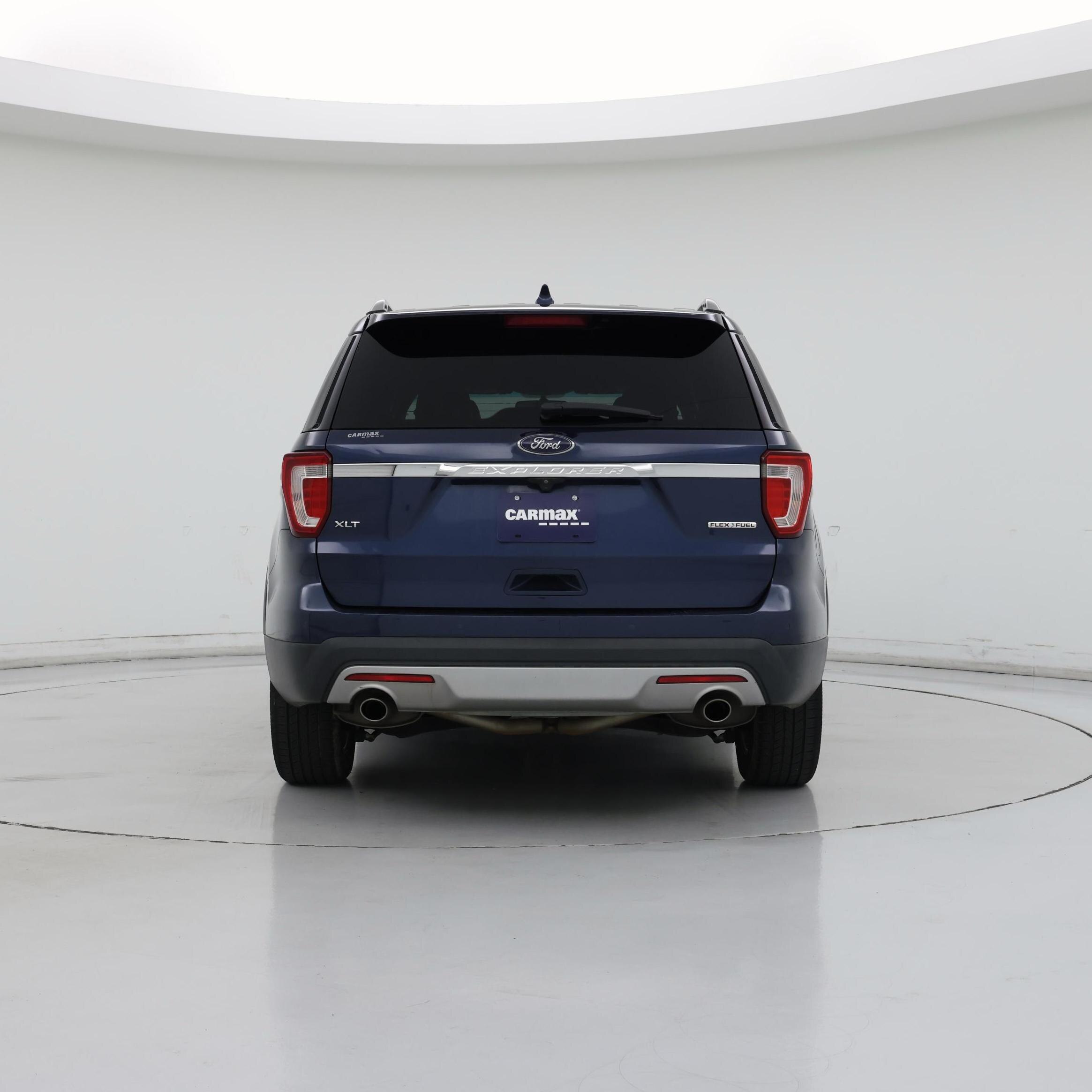 Thumbnail: 2016 Ford Explorer - 6