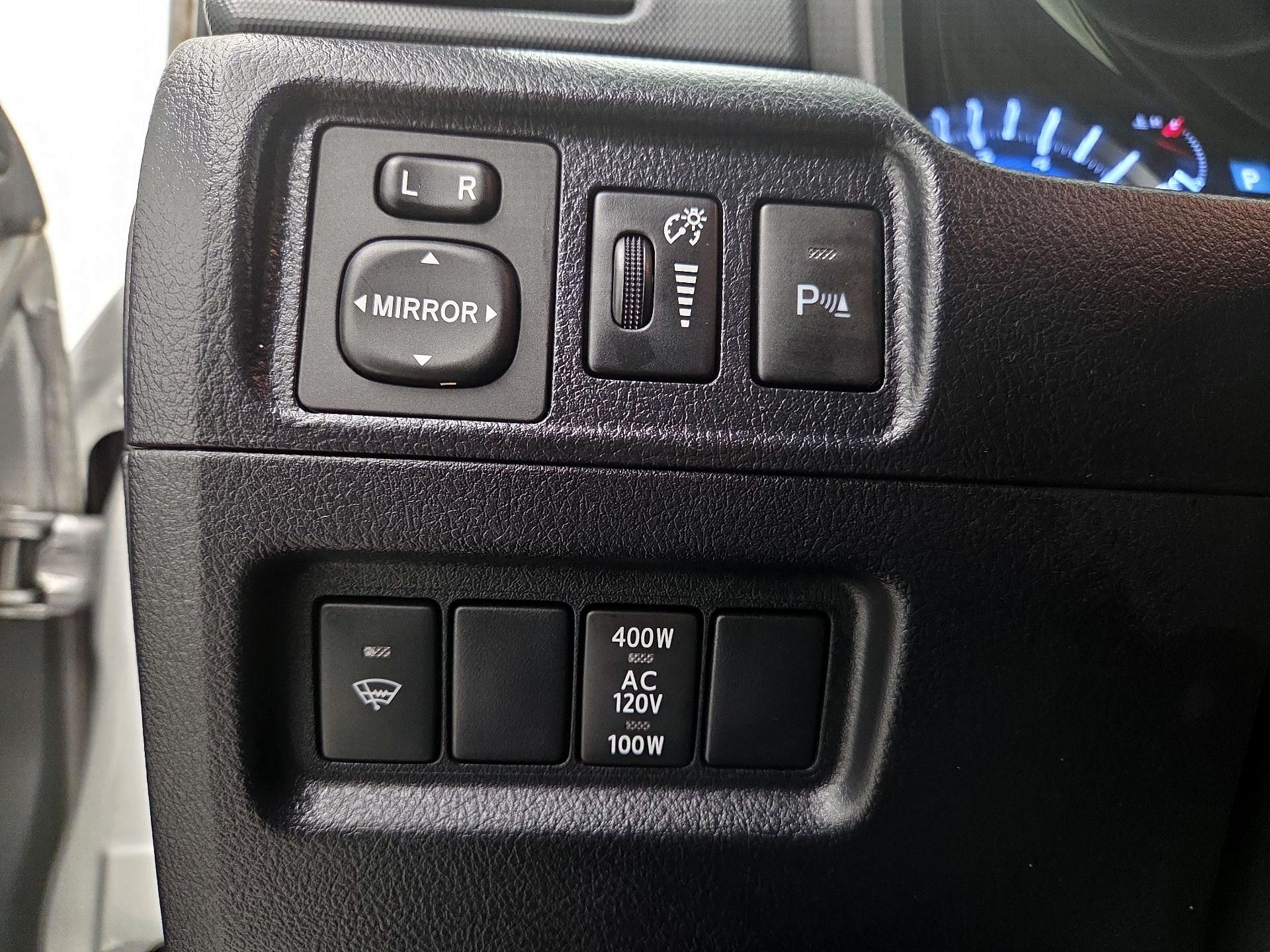 Thumbnail: 2019 Toyota 4Runner - 13