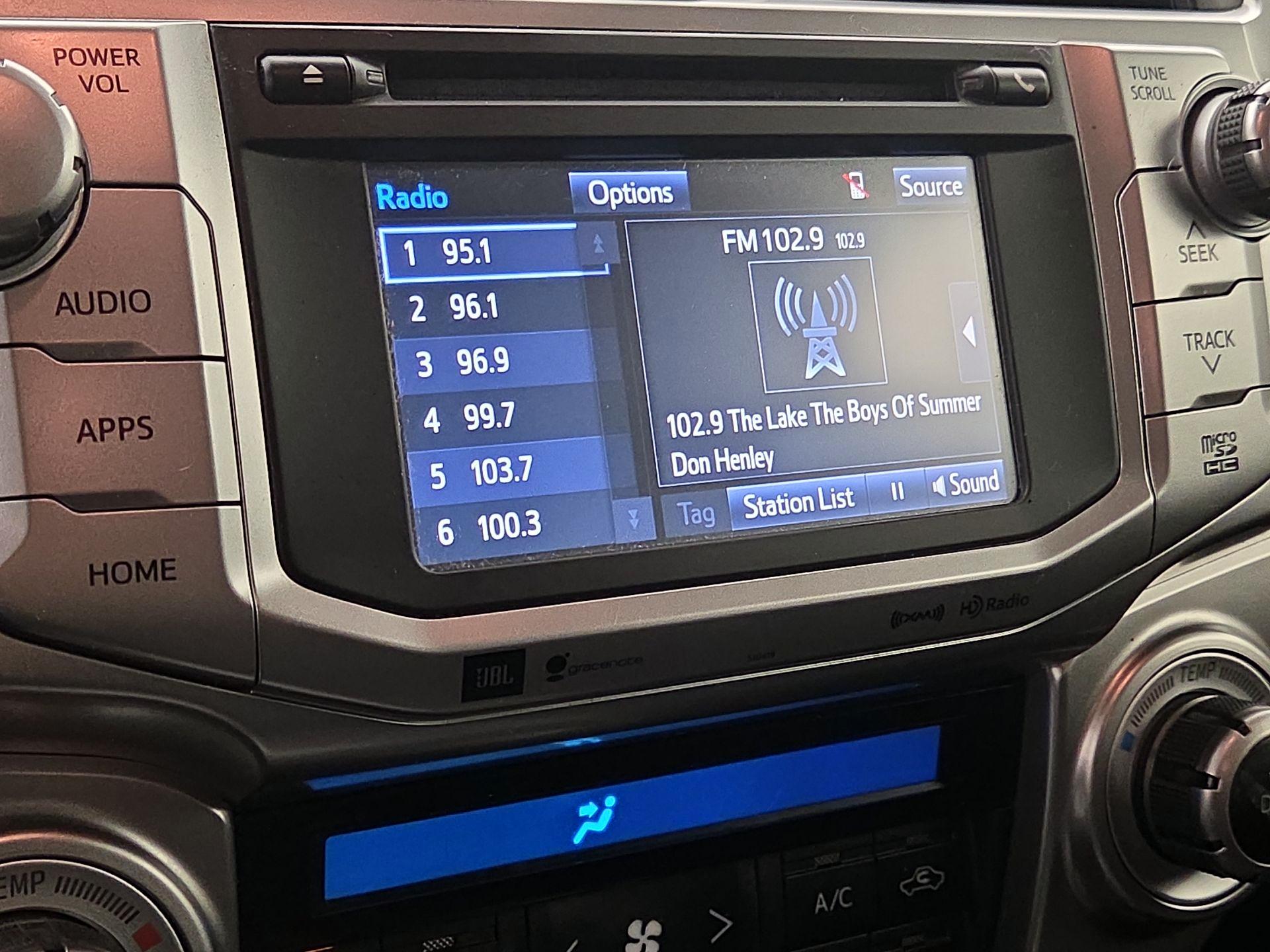 Thumbnail: 2019 Toyota 4Runner - 15