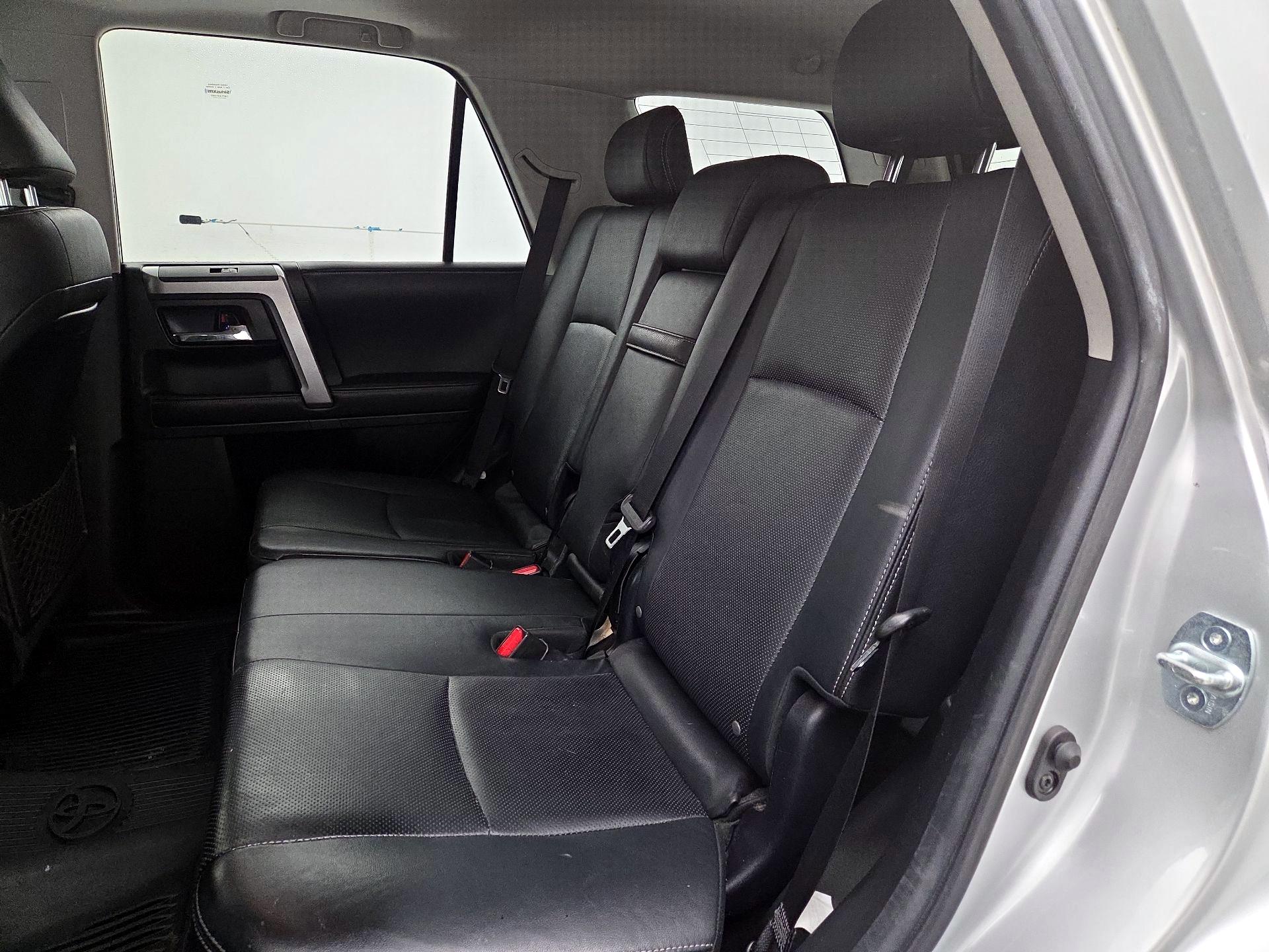 Thumbnail: 2019 Toyota 4Runner - 19