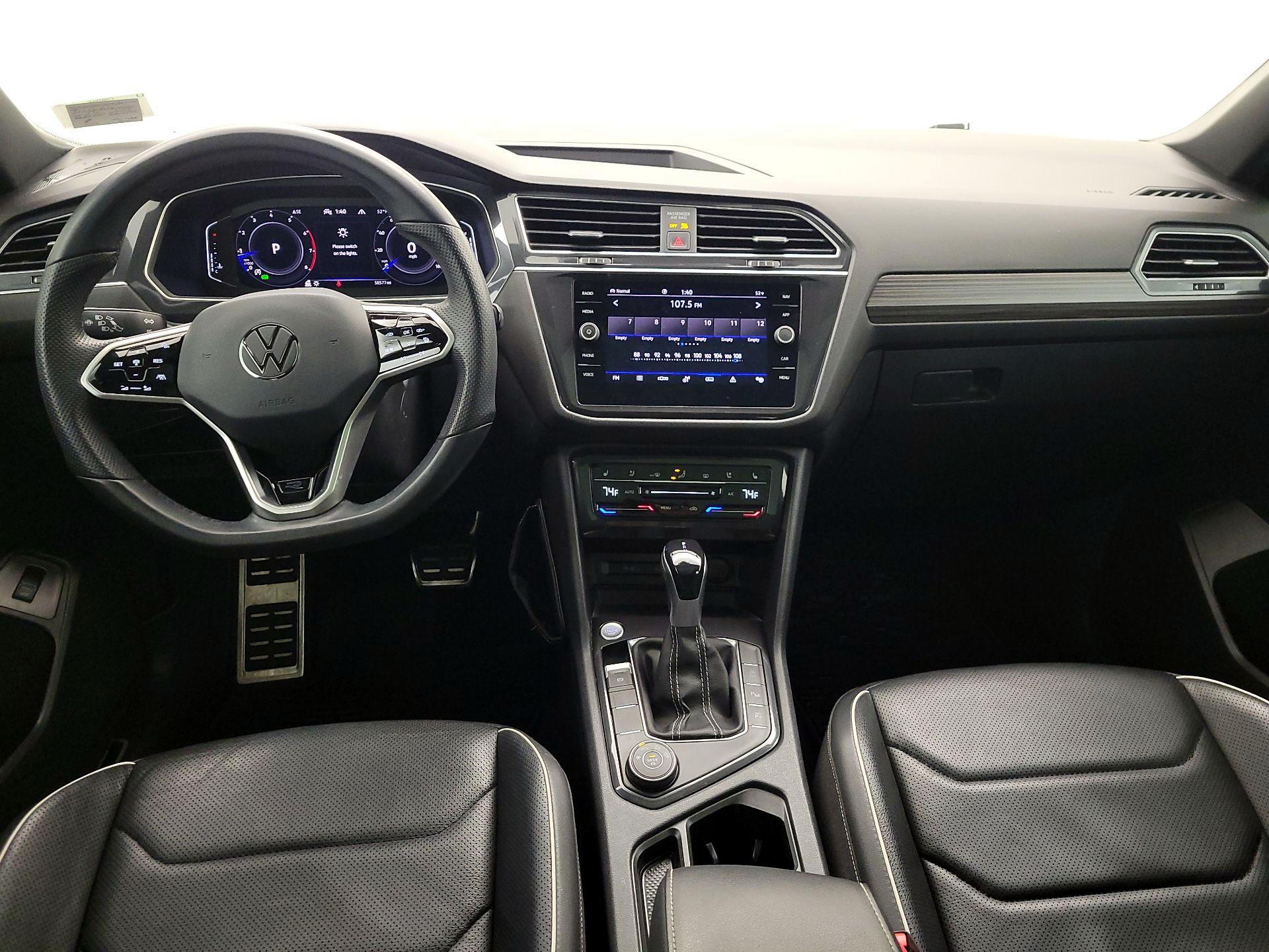 Thumbnail: 2022 Volkswagen Tiguan - 9