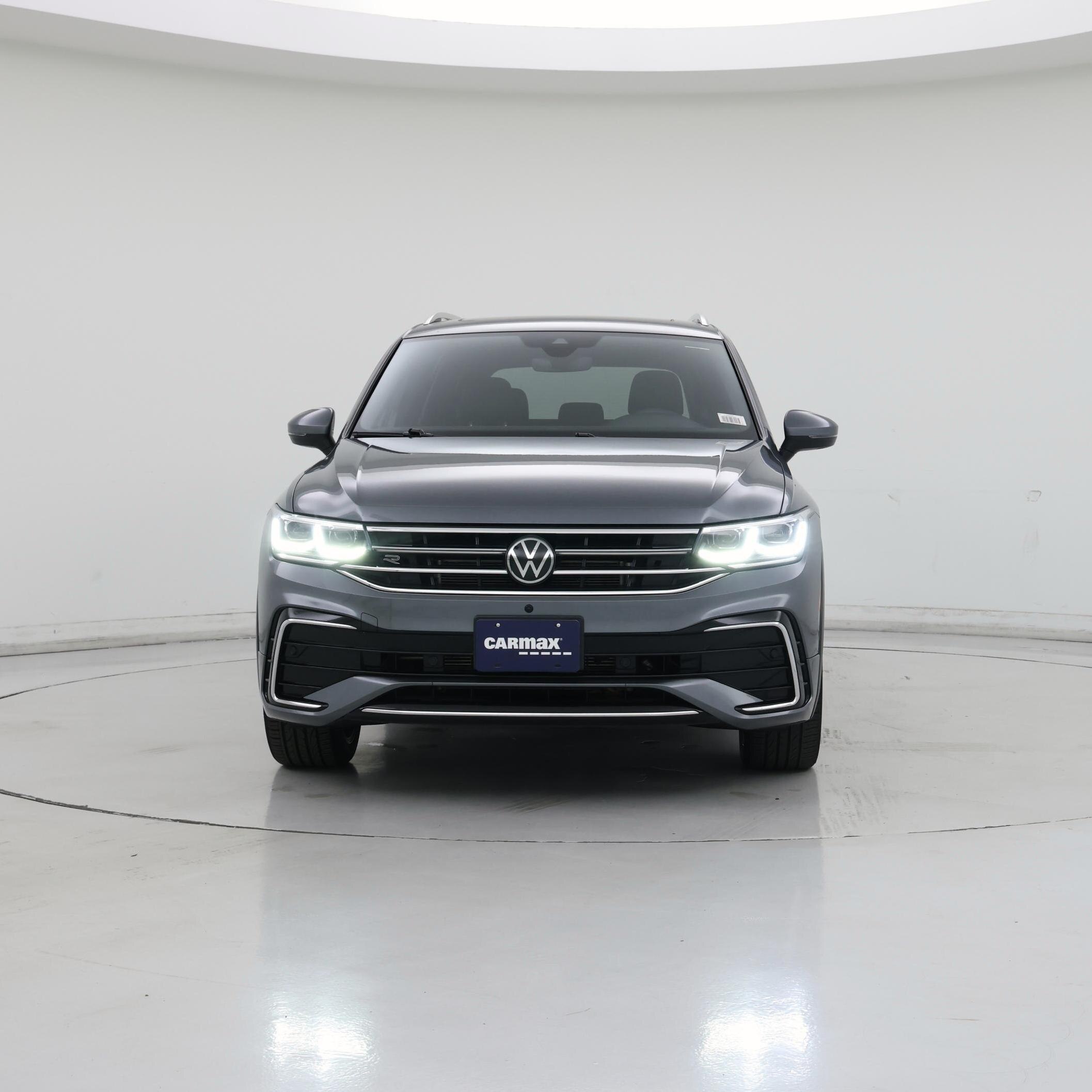 Thumbnail: 2022 Volkswagen Tiguan - 5