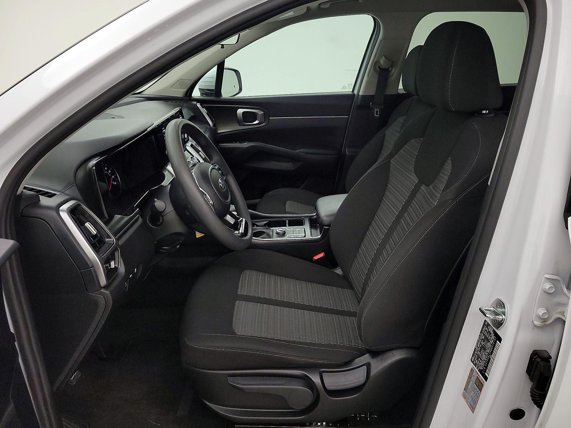 Thumbnail: 2021 Kia Sorento - 11