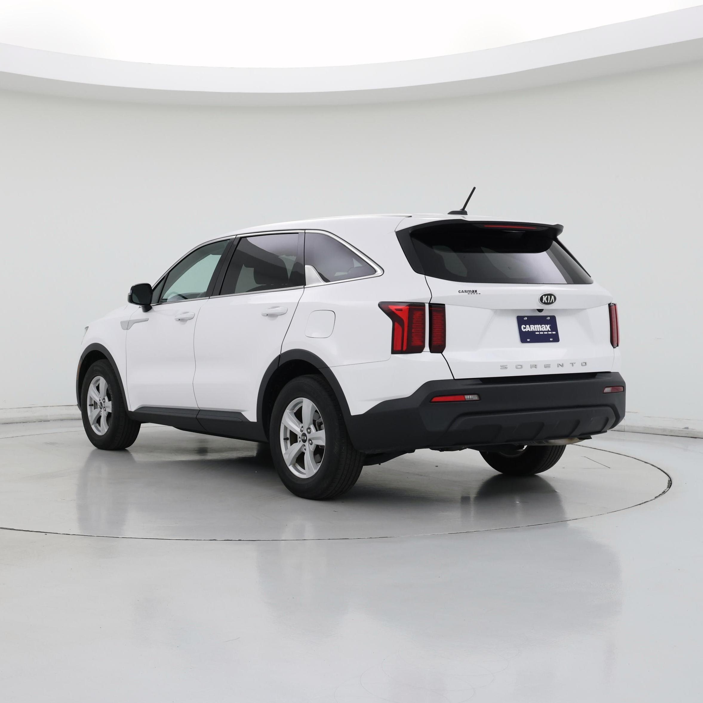 Thumbnail: 2021 Kia Sorento - 2