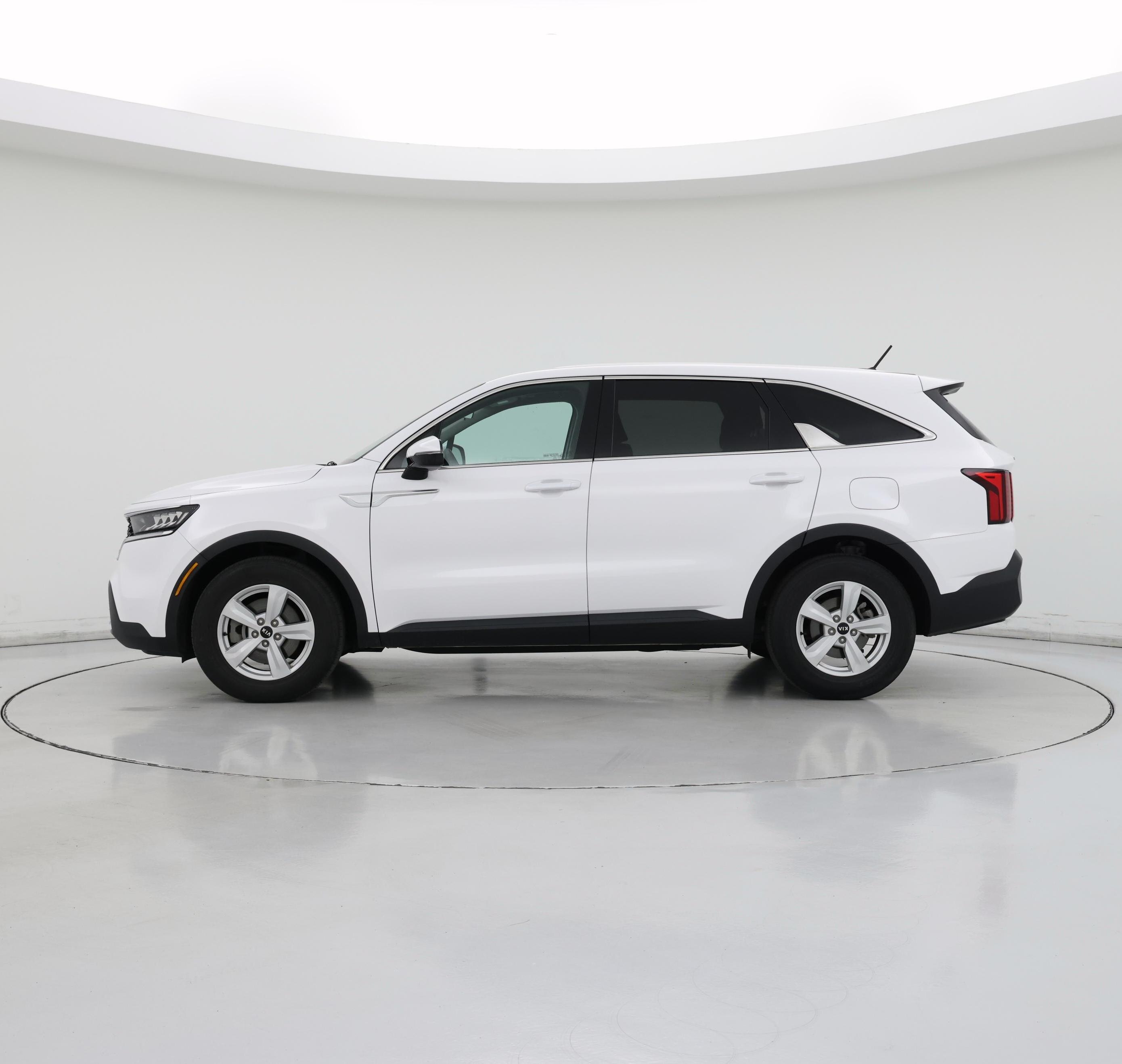 Thumbnail: 2021 Kia Sorento - 3