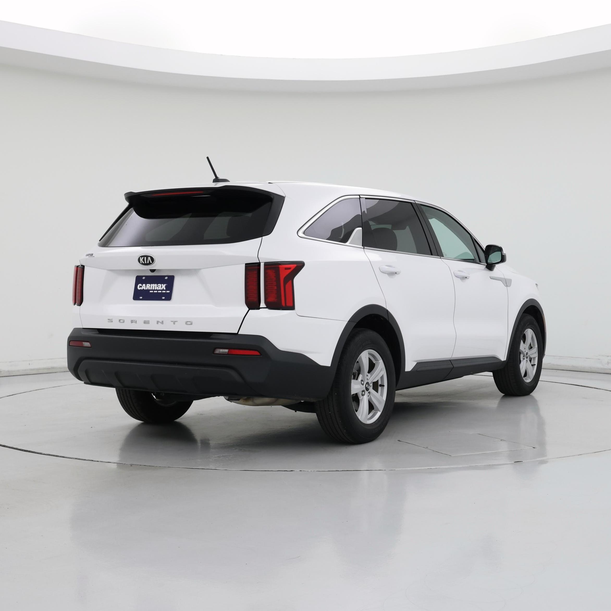 Thumbnail: 2021 Kia Sorento - 8