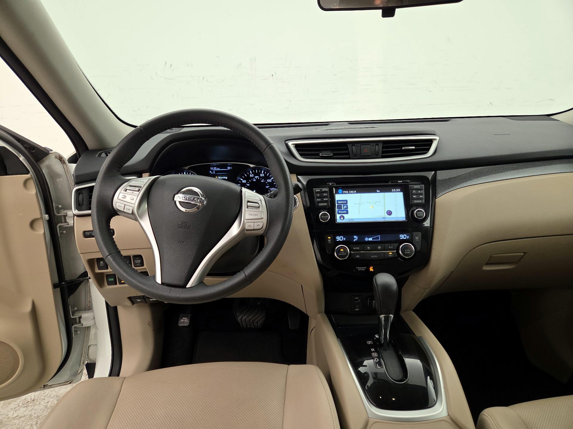 Thumbnail: 2016 Nissan Rogue - 9