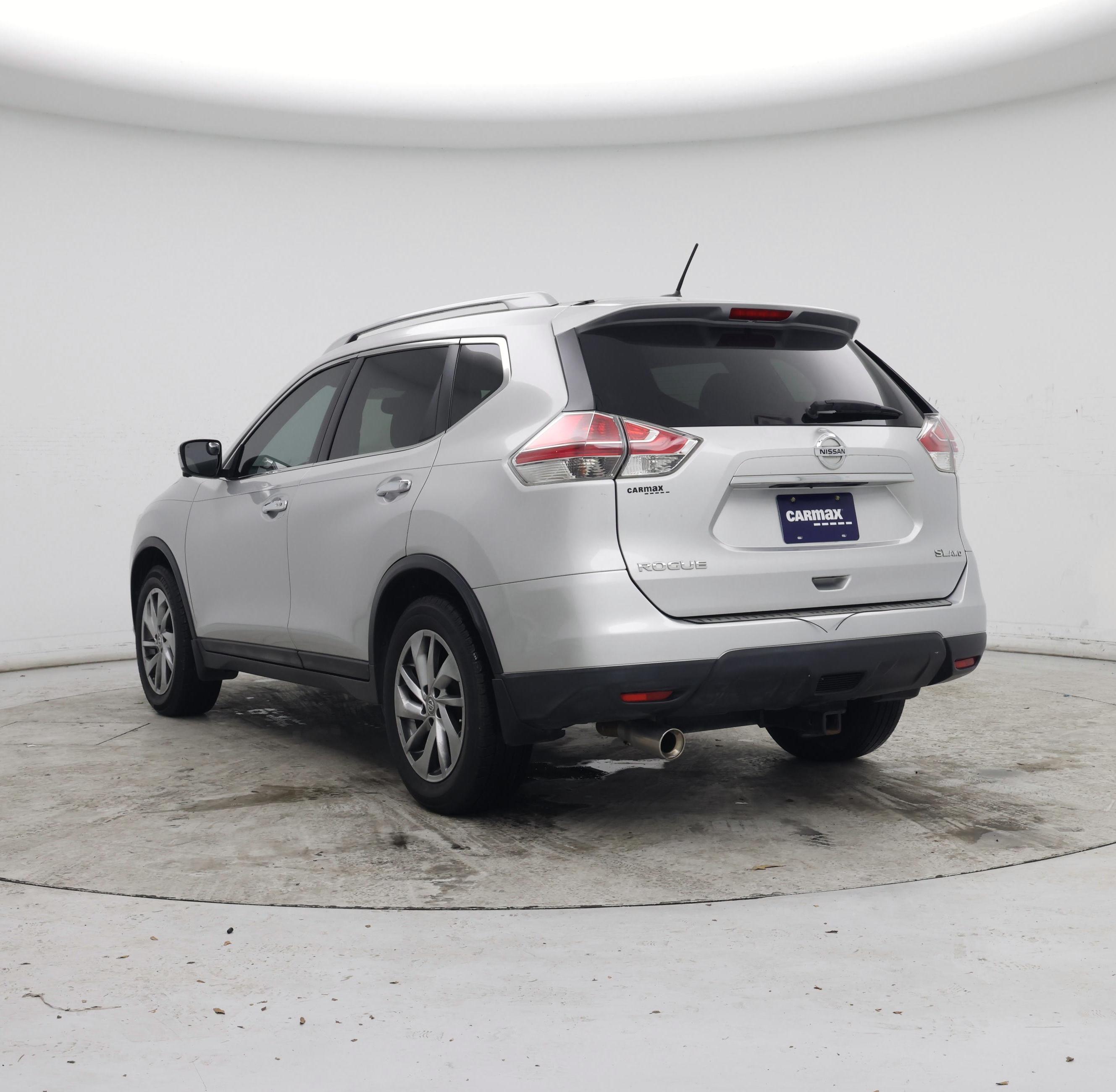Thumbnail: 2015 Nissan Rogue - 2